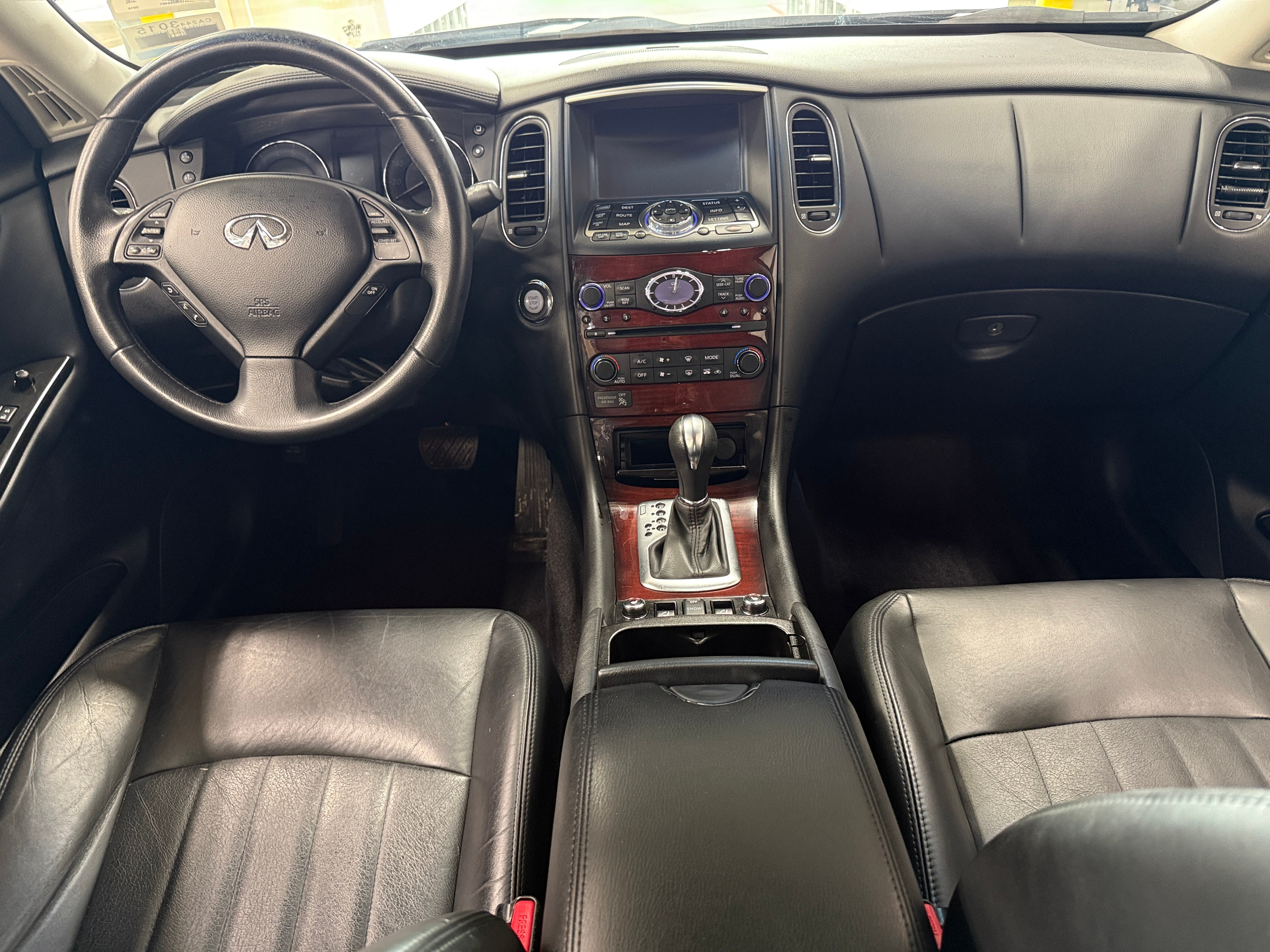 2016 INFINITI QX50 Base 2