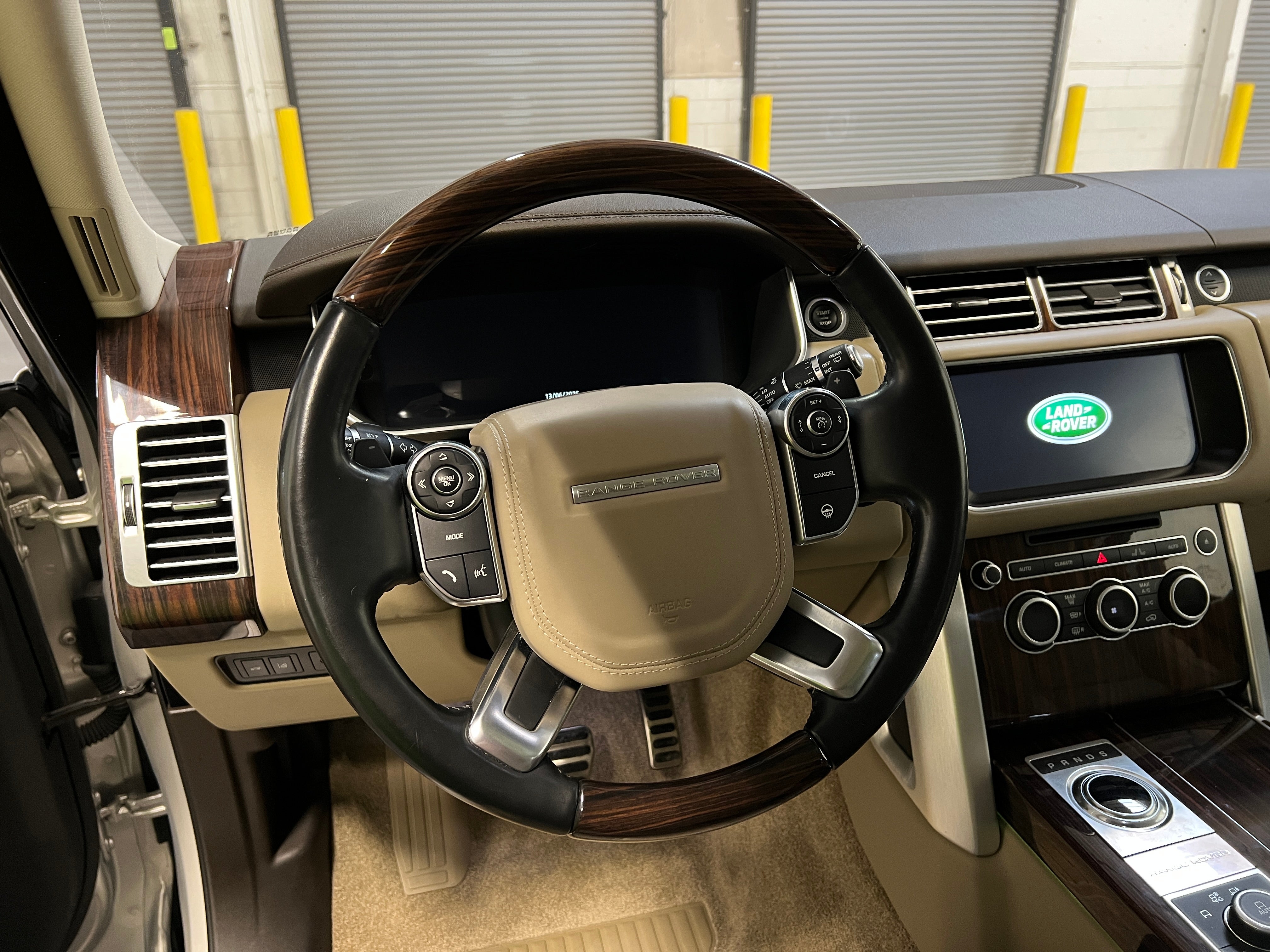 2017 Land Rover Range Rover Supercharged 4