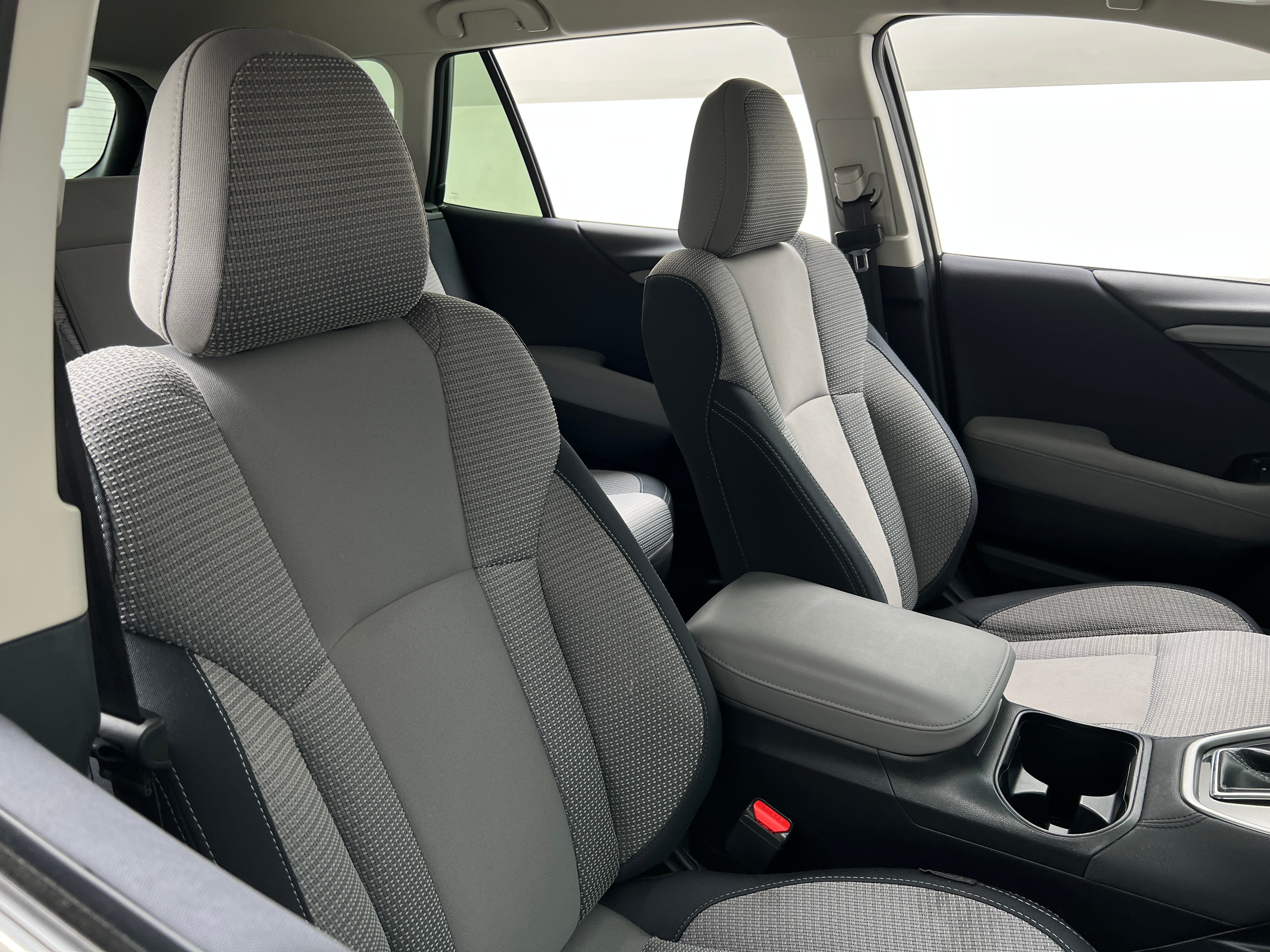 2022 Subaru Outback Premium 2