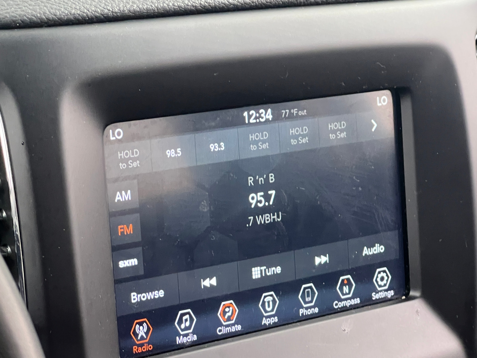 Thumbnail: 2021 Jeep Compass - 4