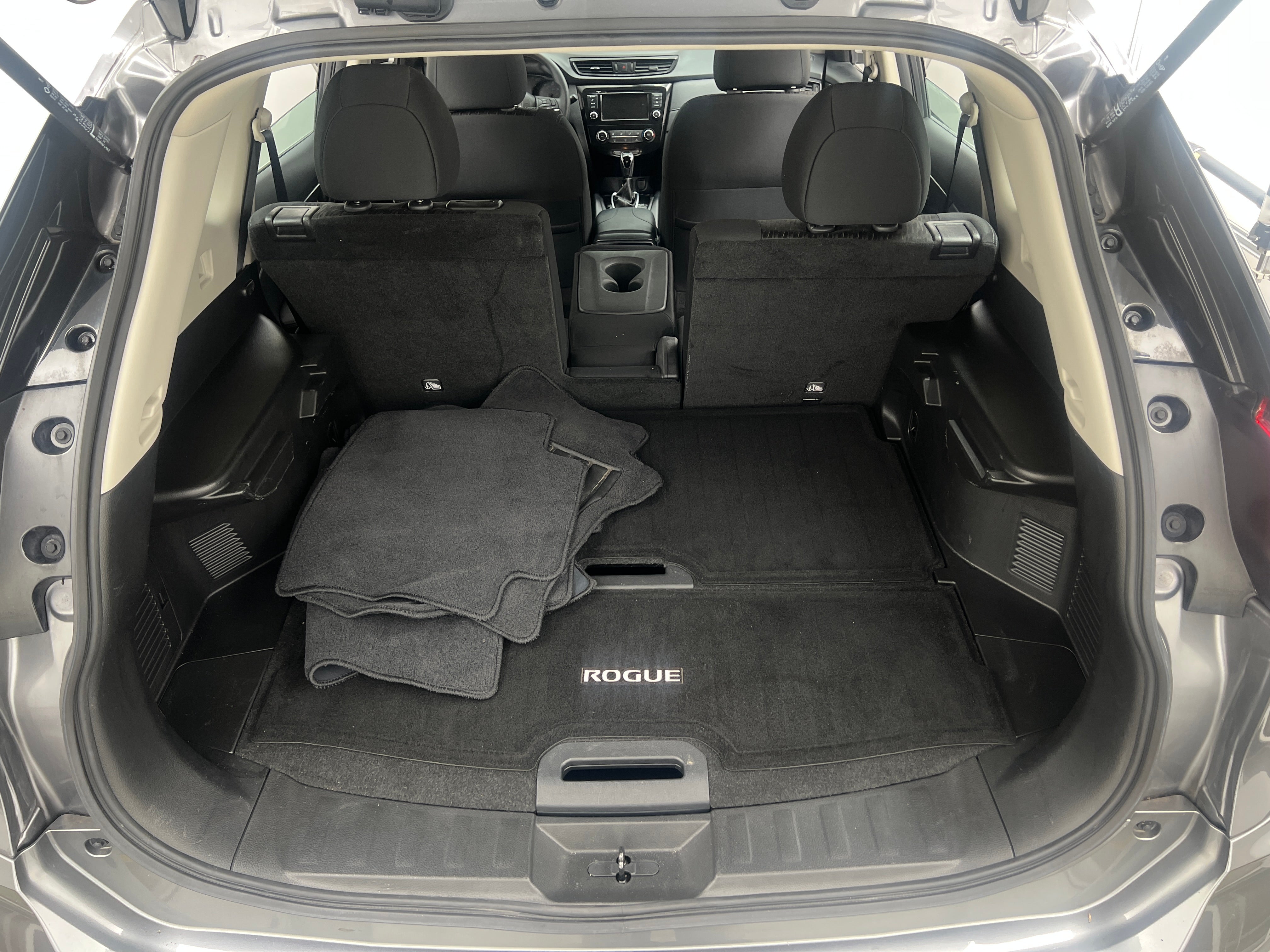 2019 Nissan Rogue S 7