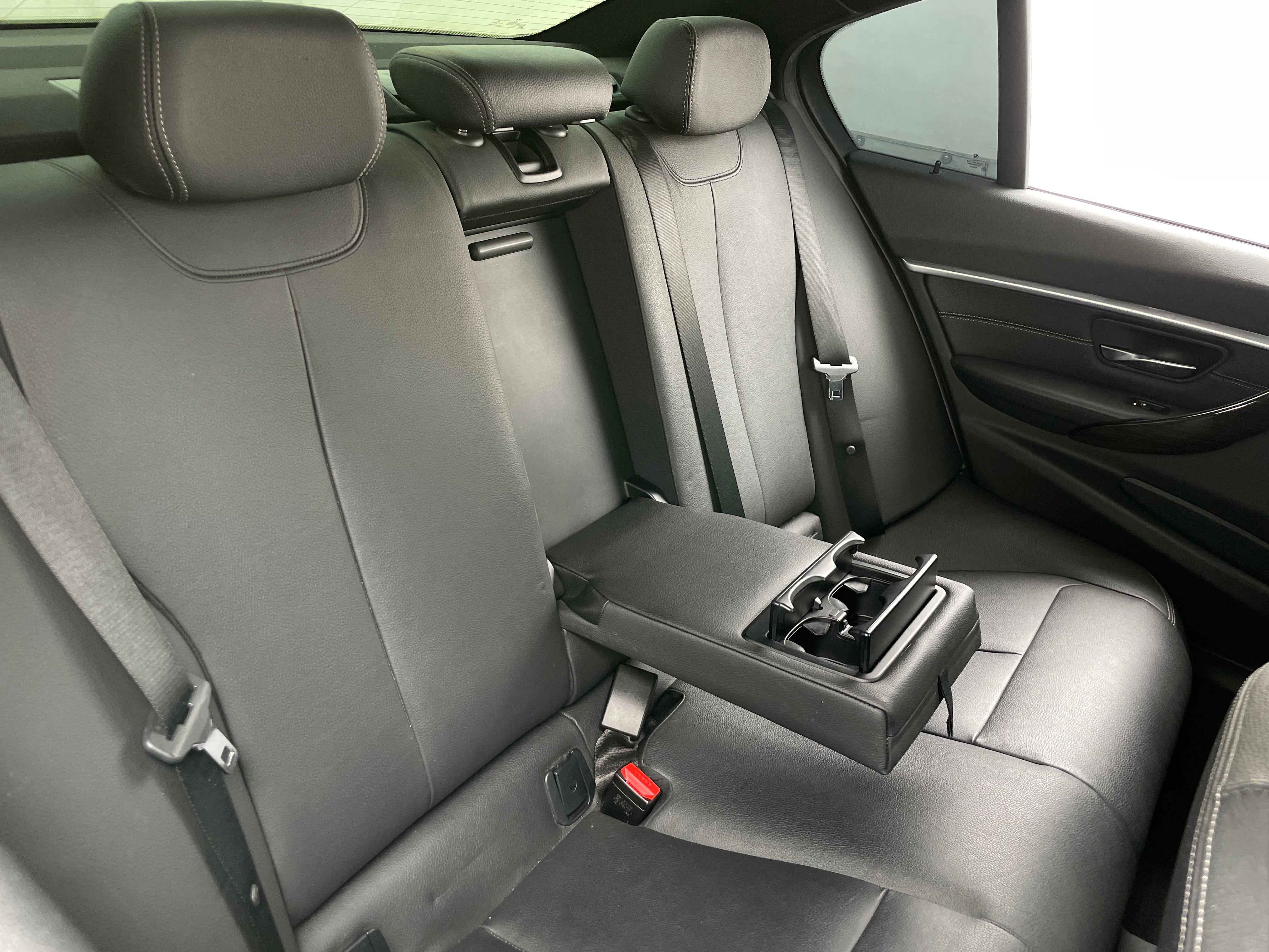 2016 BMW 3 Series 328i 5