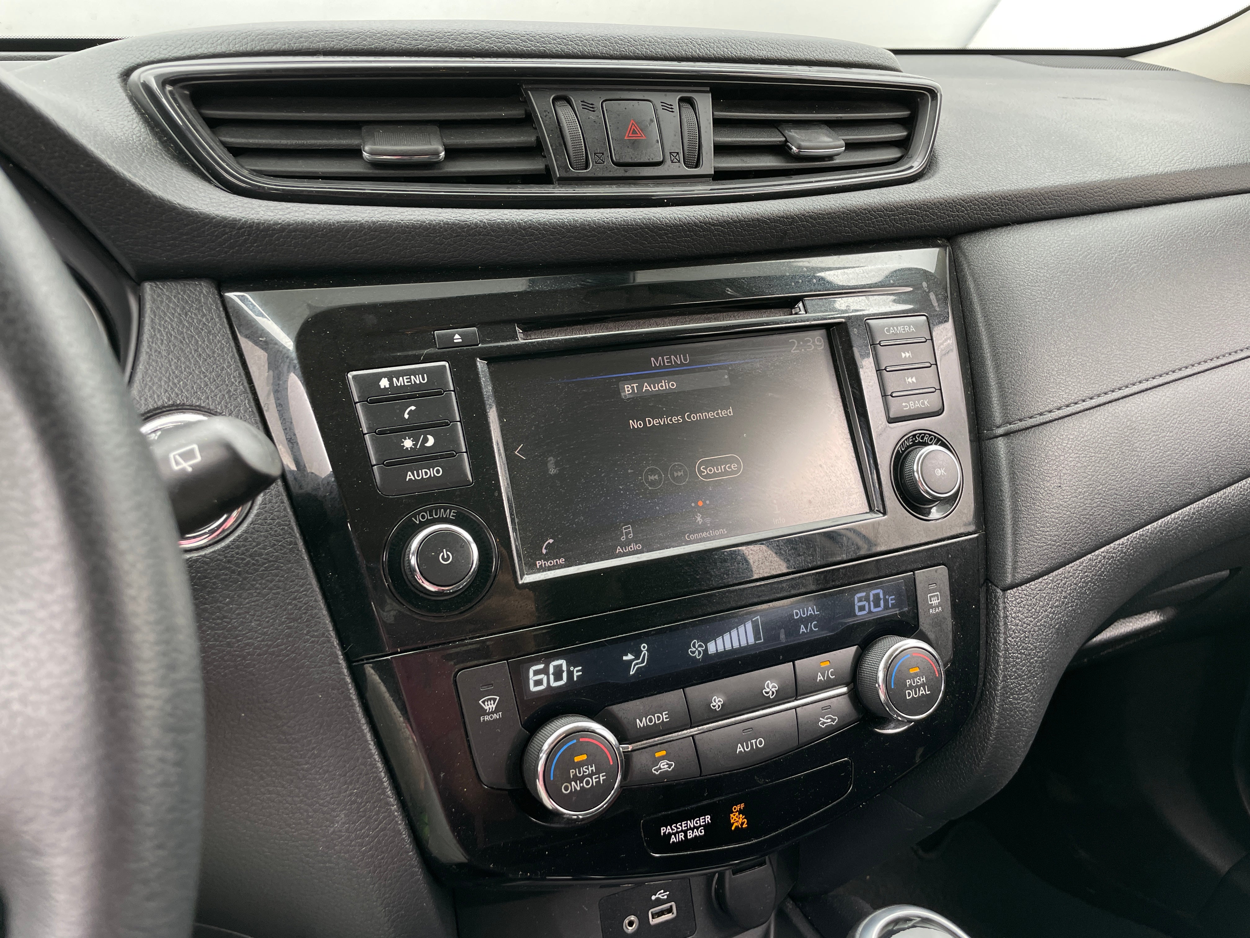 2020 Nissan Rogue SV 4