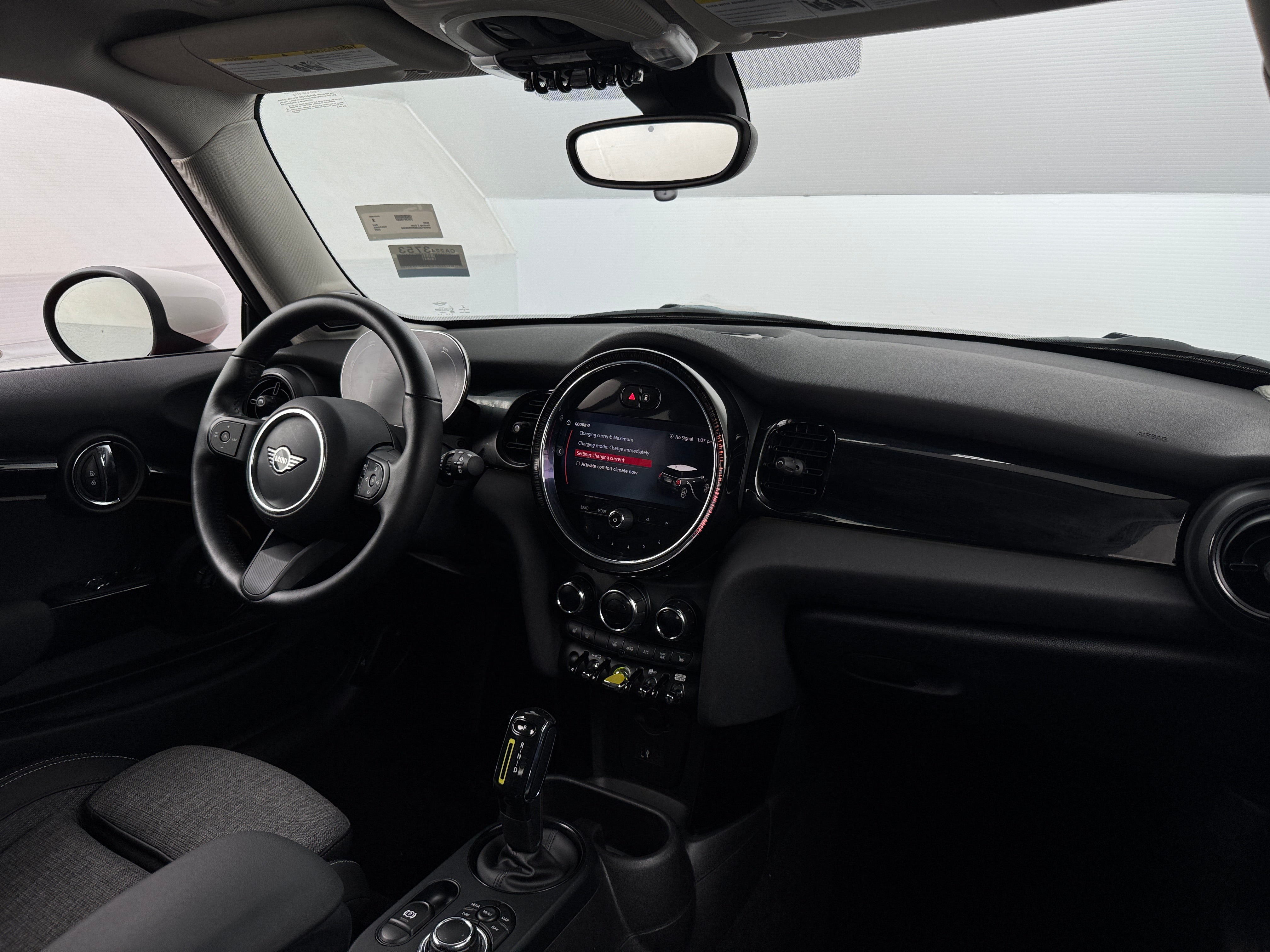 2022 MINI Cooper Hardtop SE 2