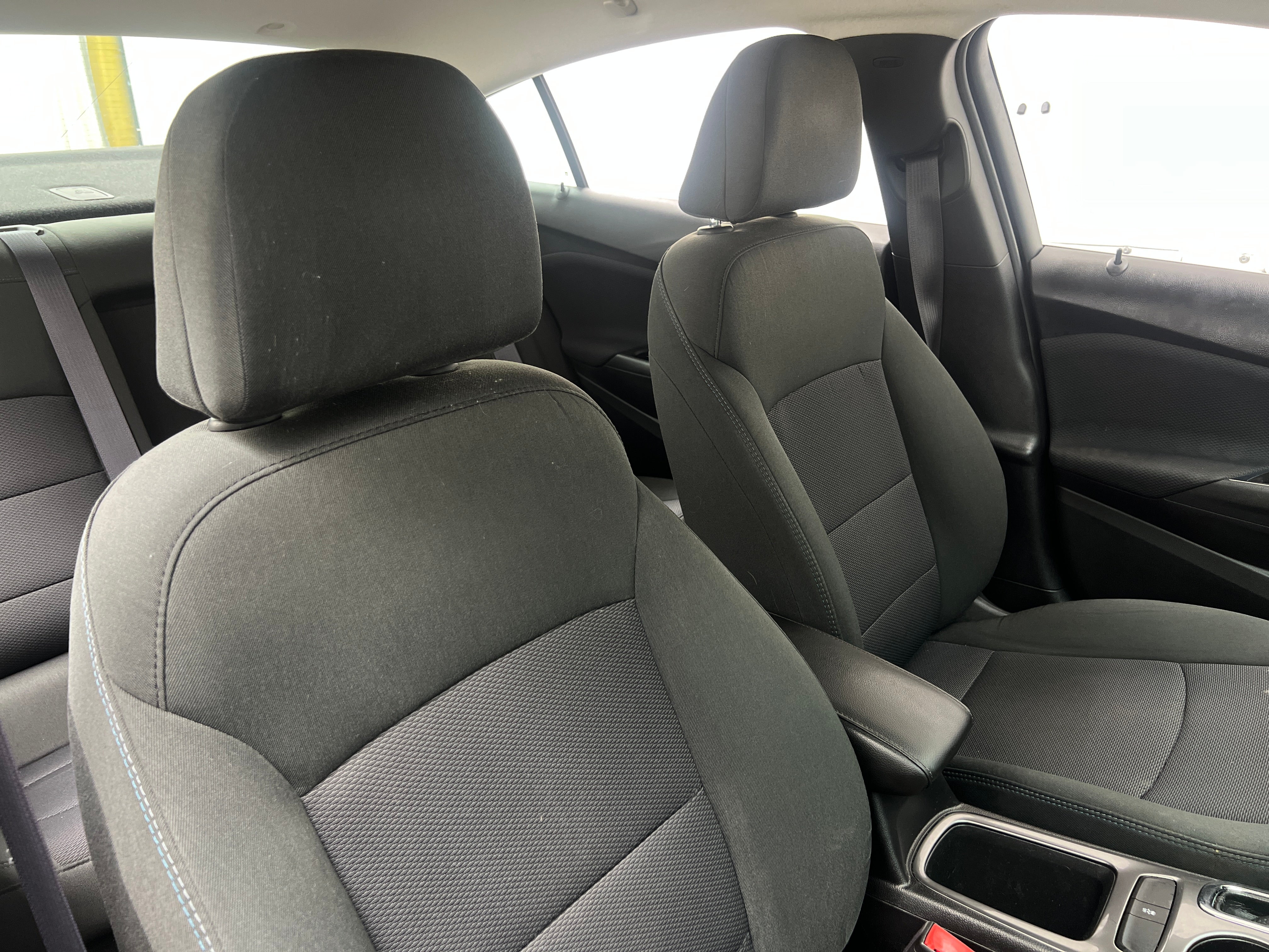 2017 Chevrolet Cruze LT 2