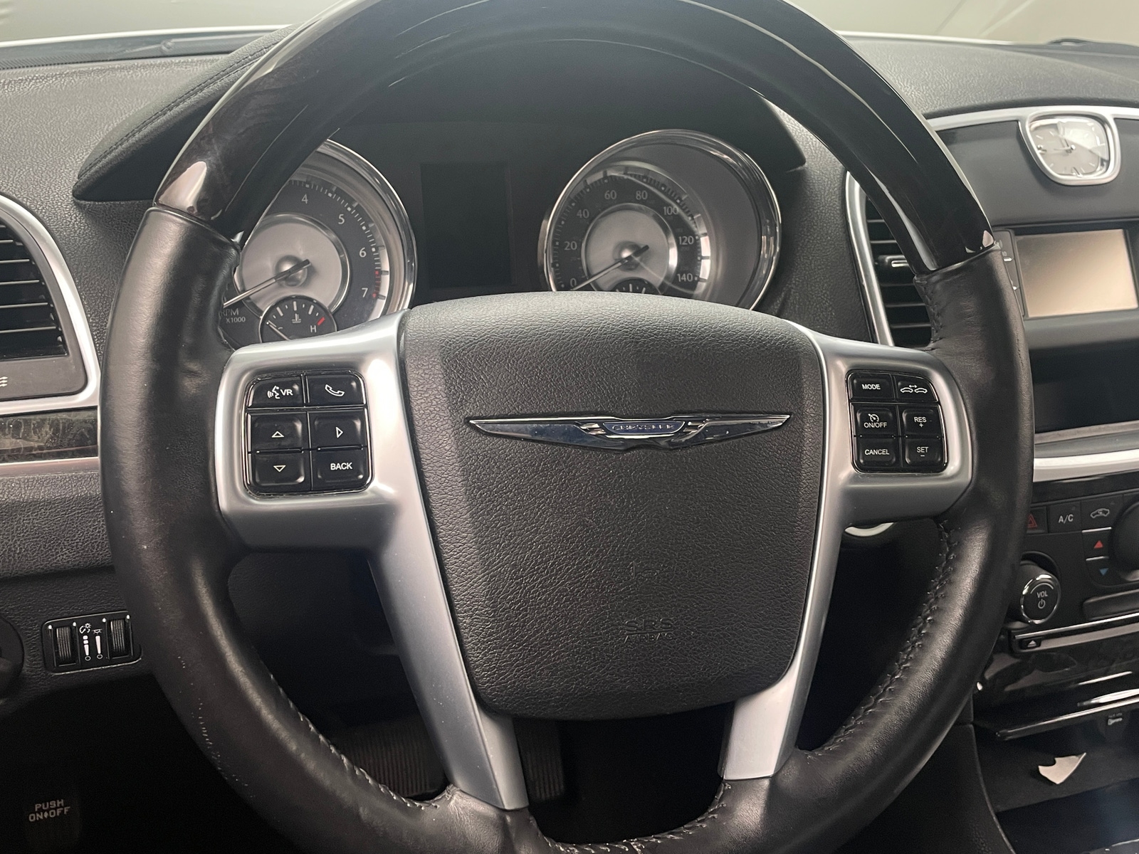 Thumbnail: 2012 Chrysler 300 - 4
