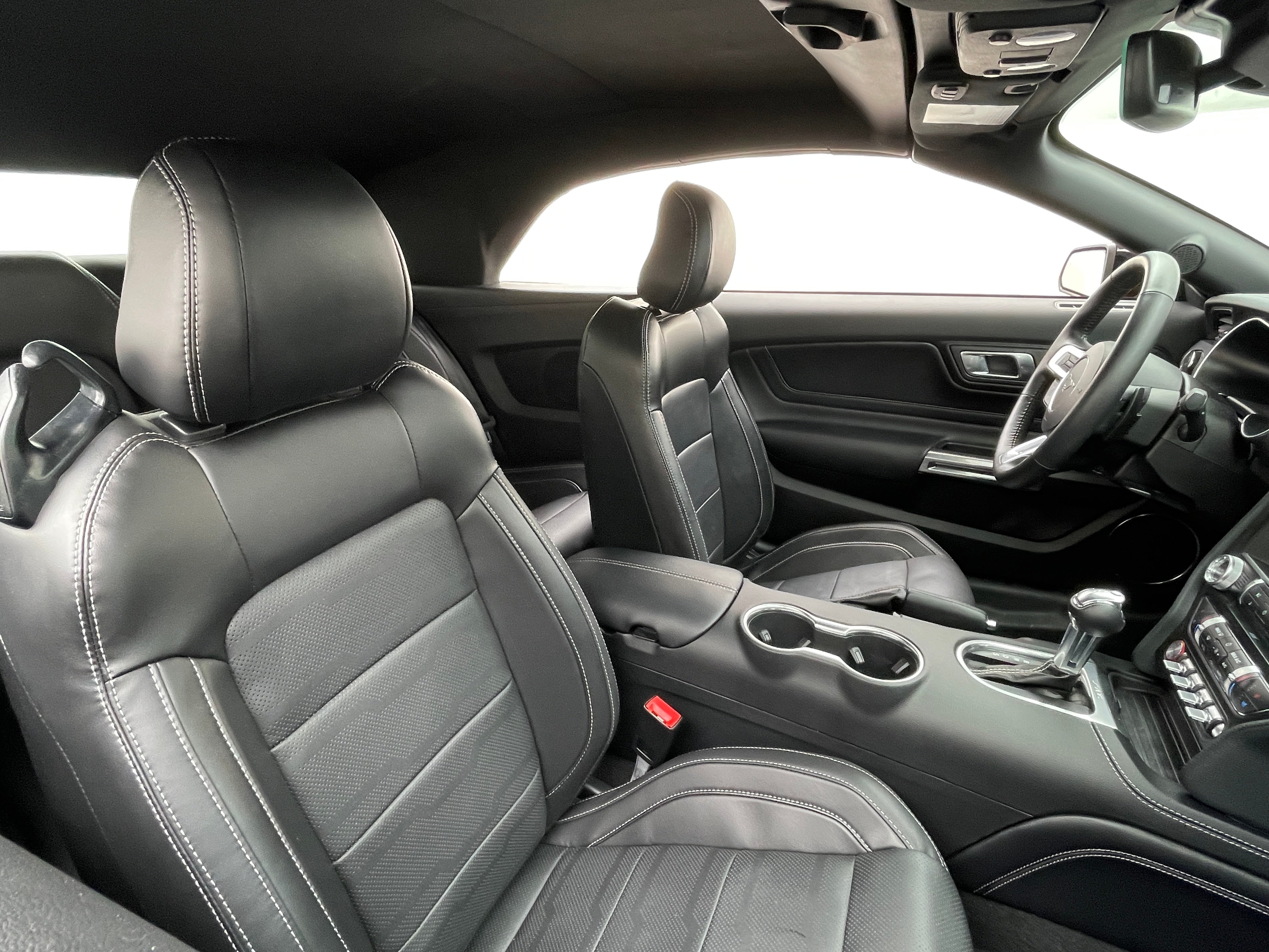 2021 Ford Mustang GT Premium 2