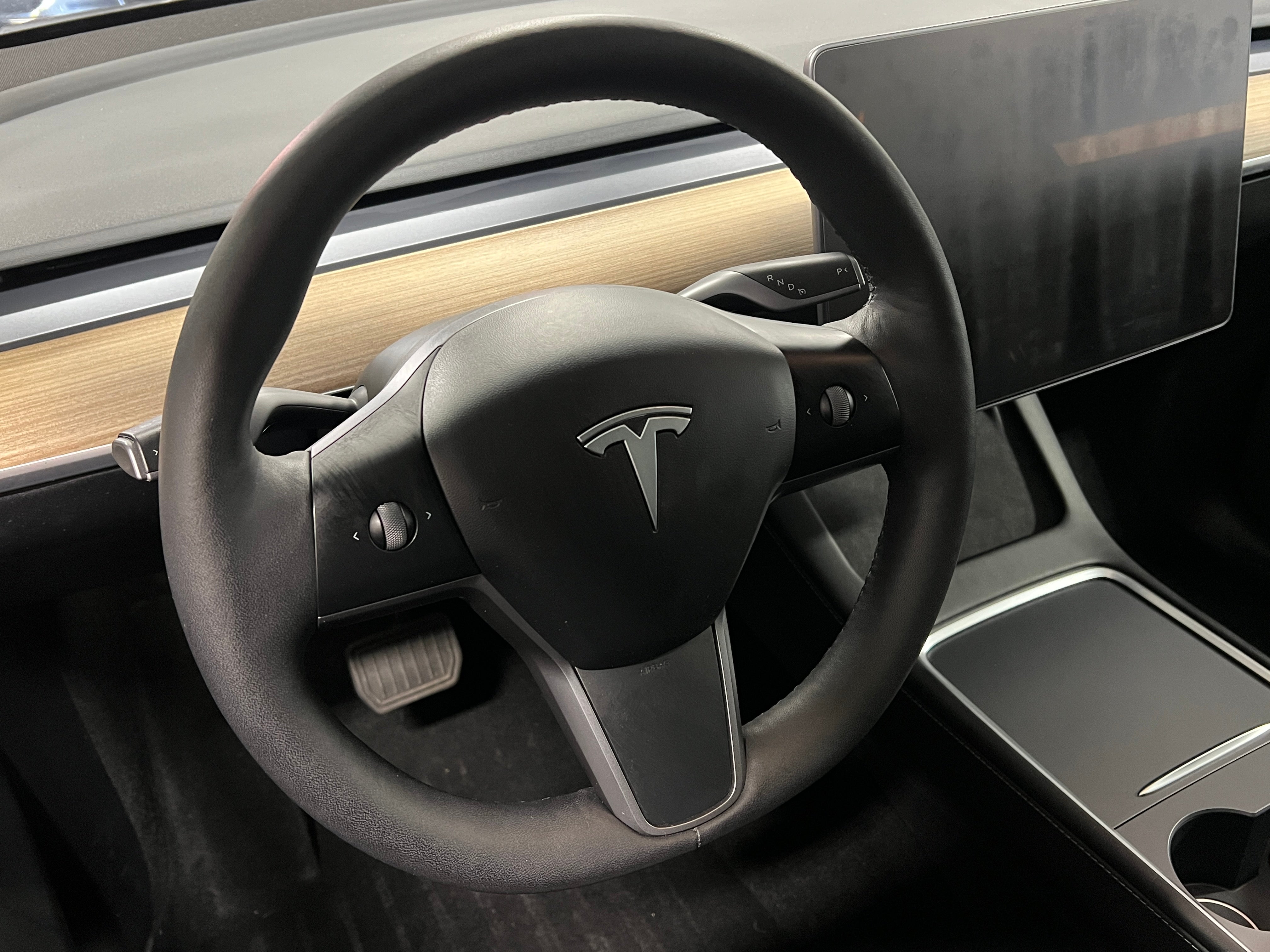 2022 Tesla Model Y Long Range 3