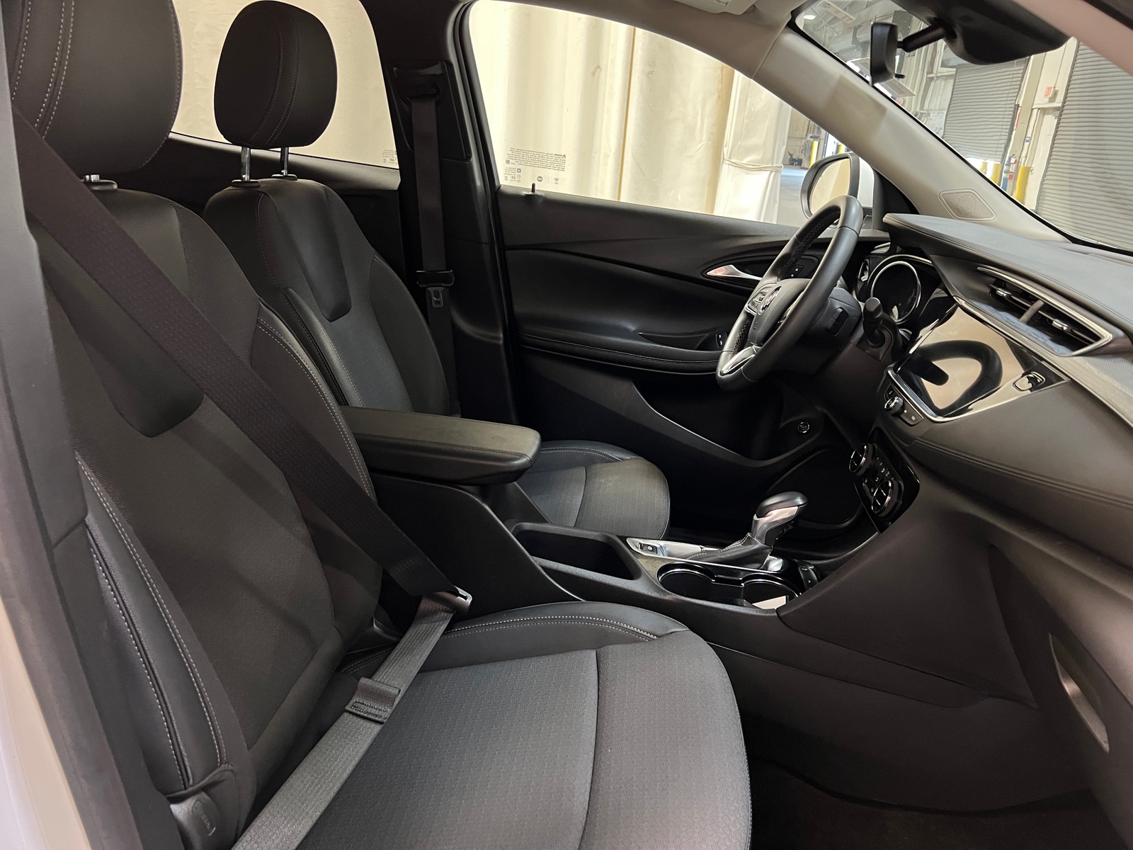 Thumbnail: 2023 Buick Encore GX - 2