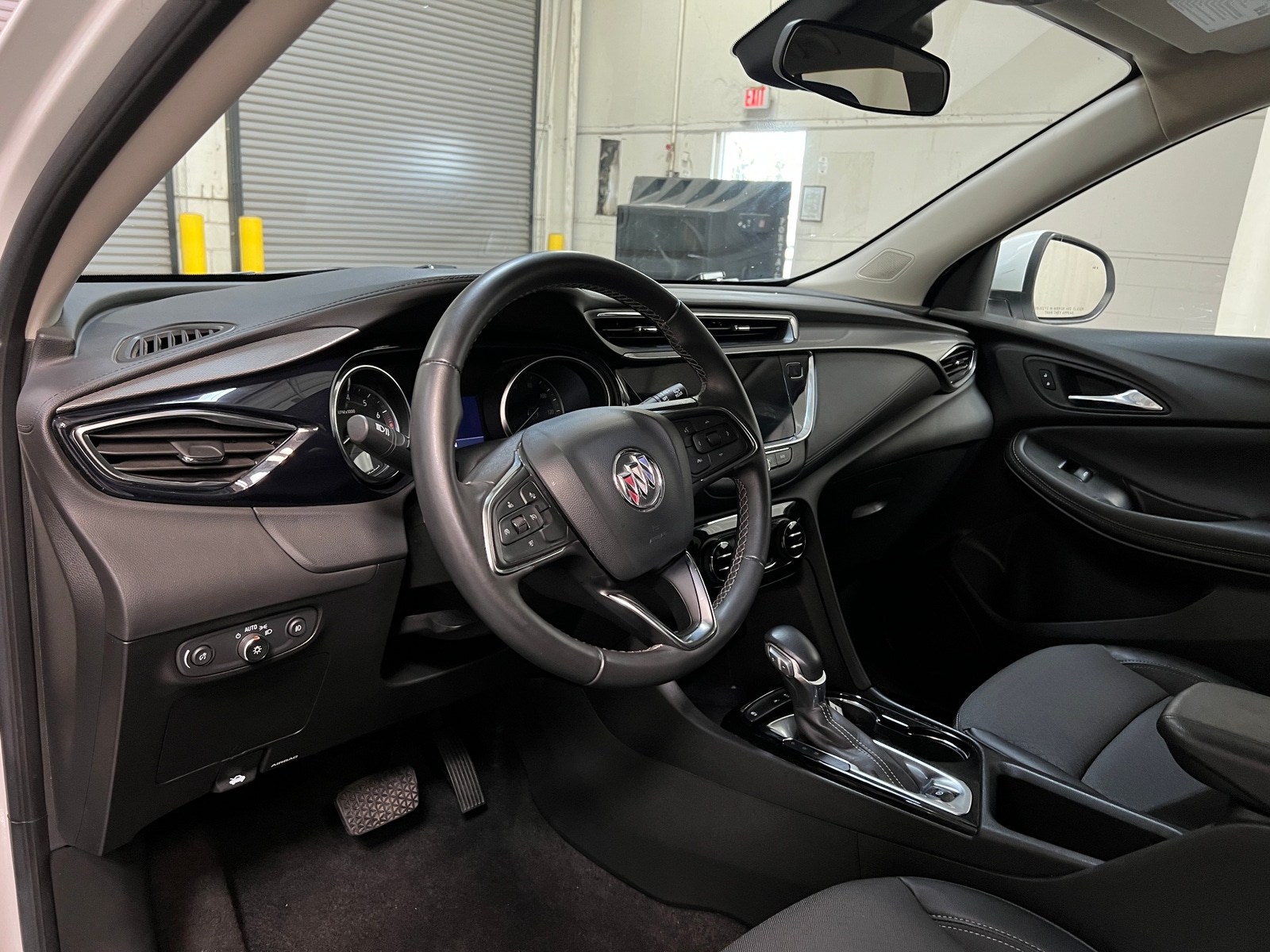 Thumbnail: 2023 Buick Encore GX - 3