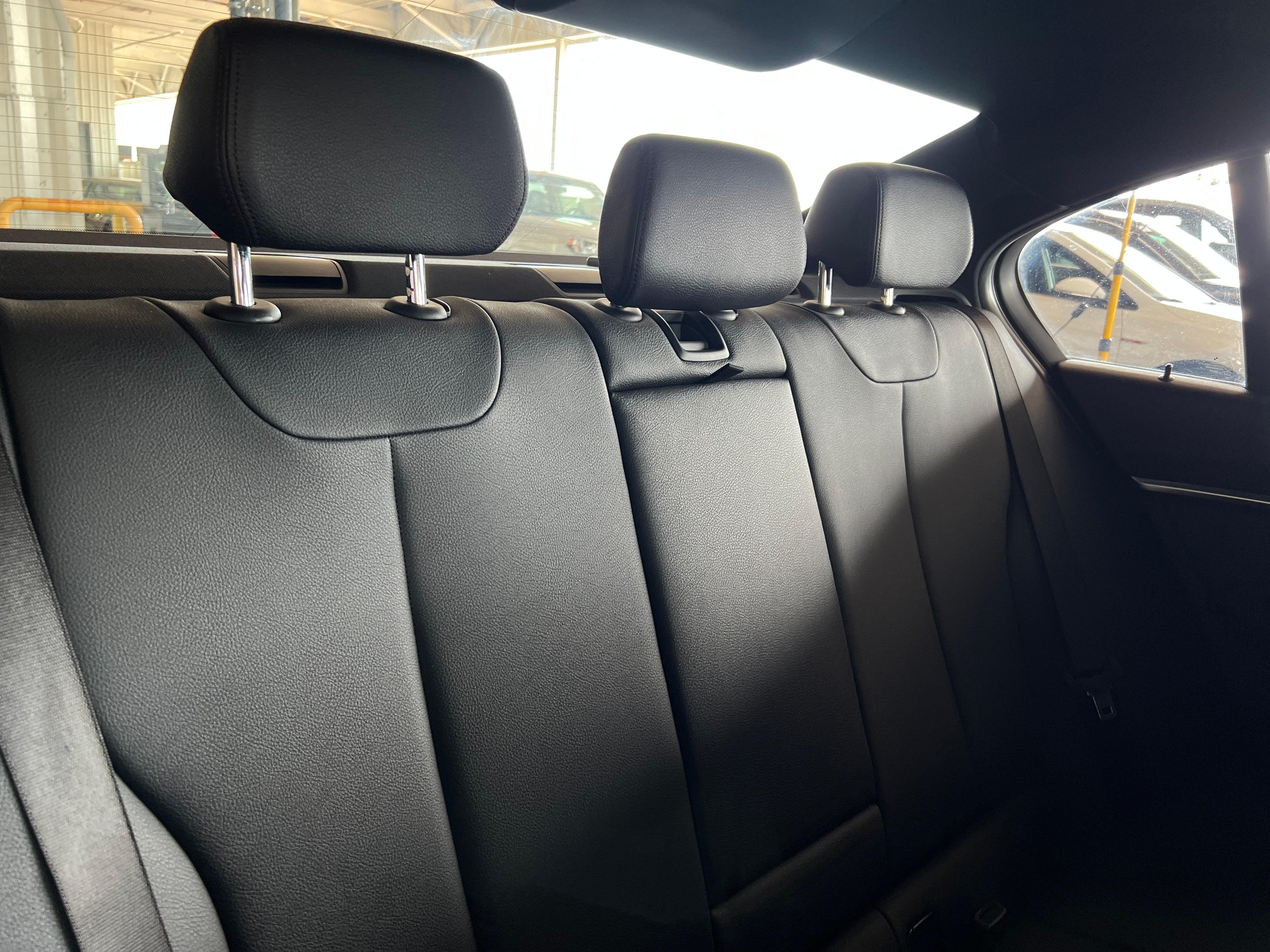 2017 BMW 3 Series 330i xDrive 5