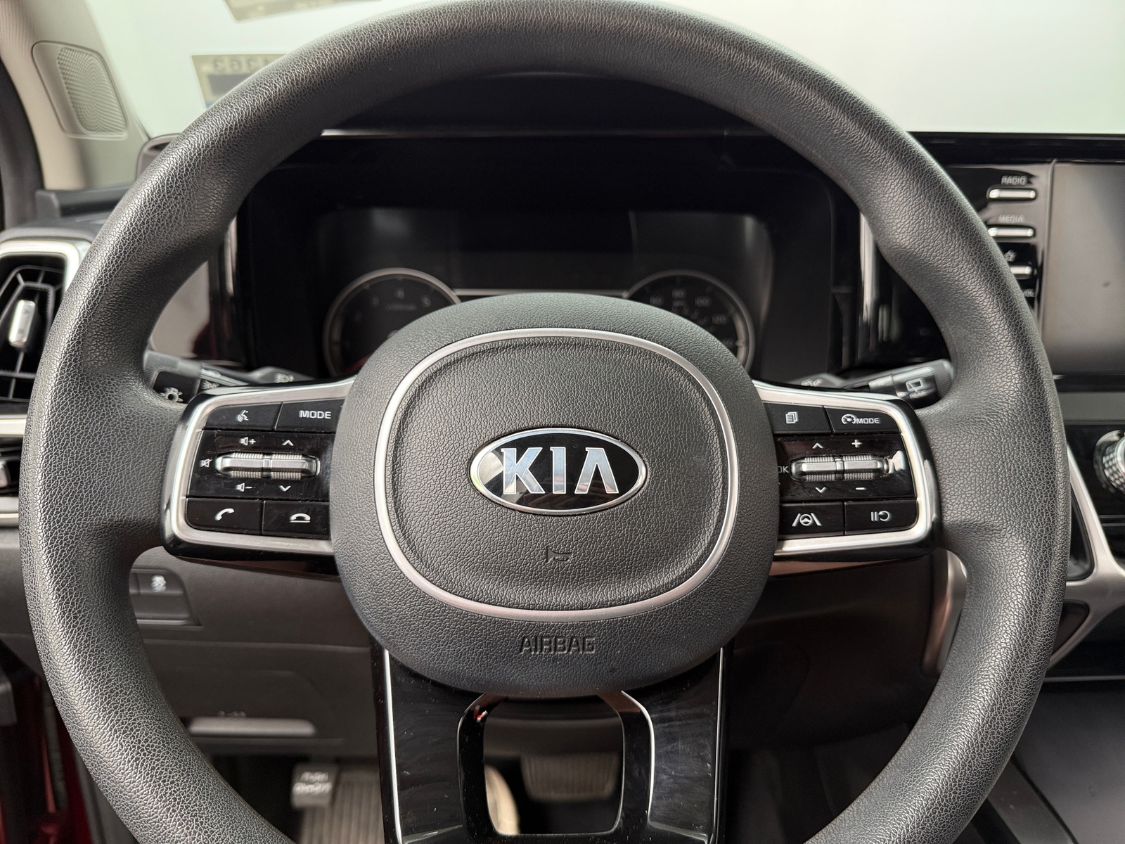 Thumbnail: 2021 Kia Sorento - 5