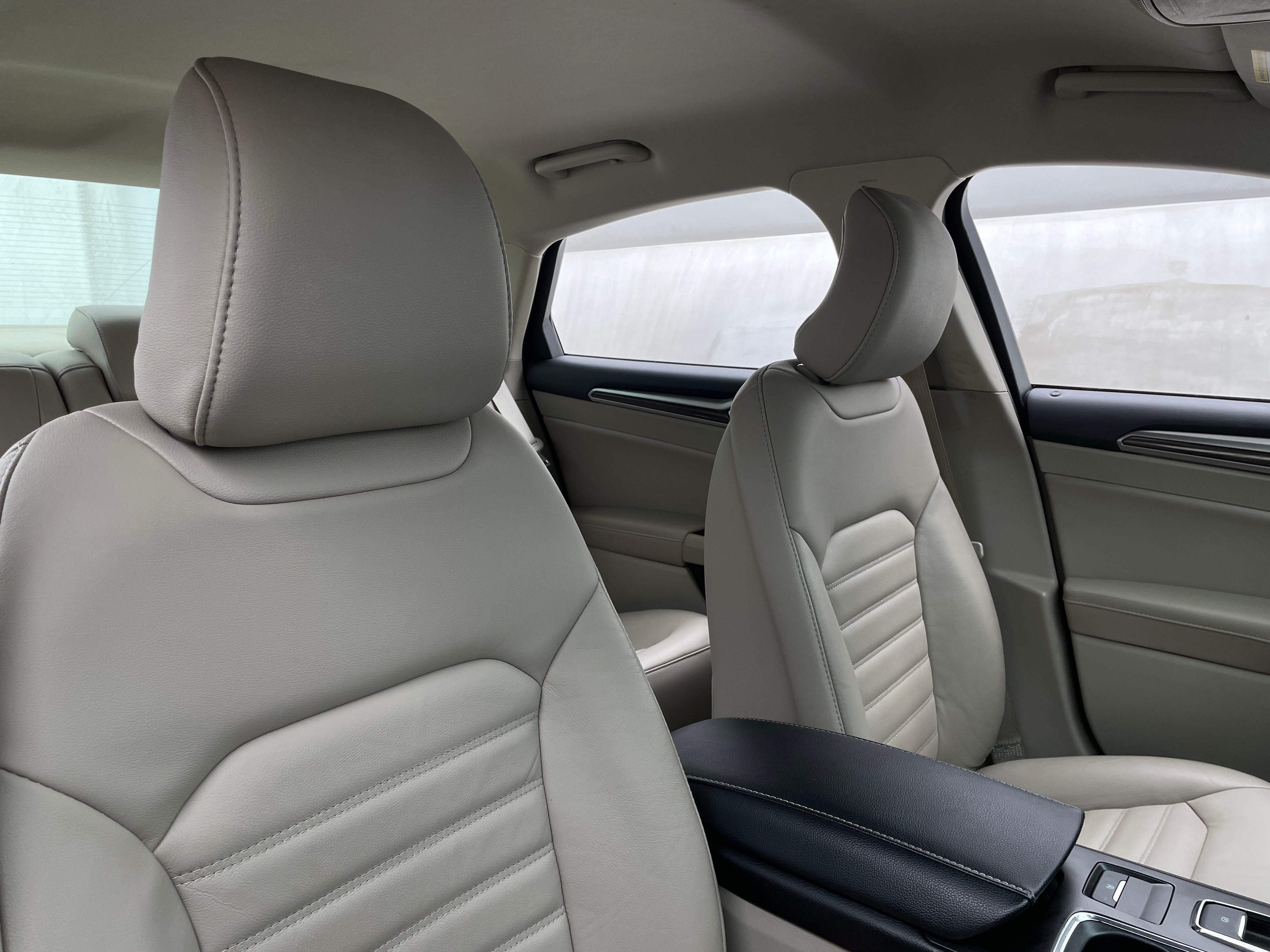 2018 Ford Fusion SE 2