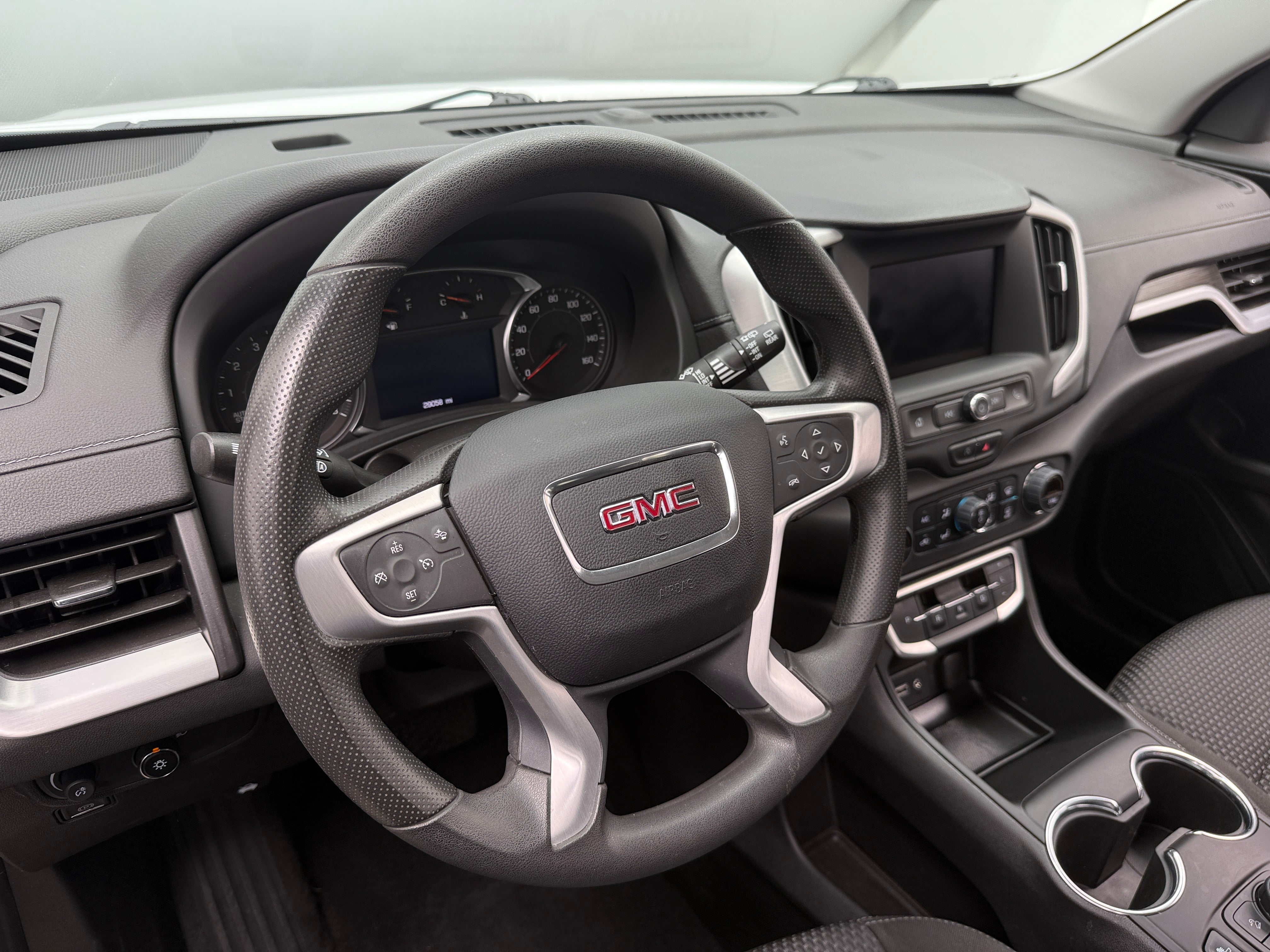 2023 GMC Terrain SLE 5