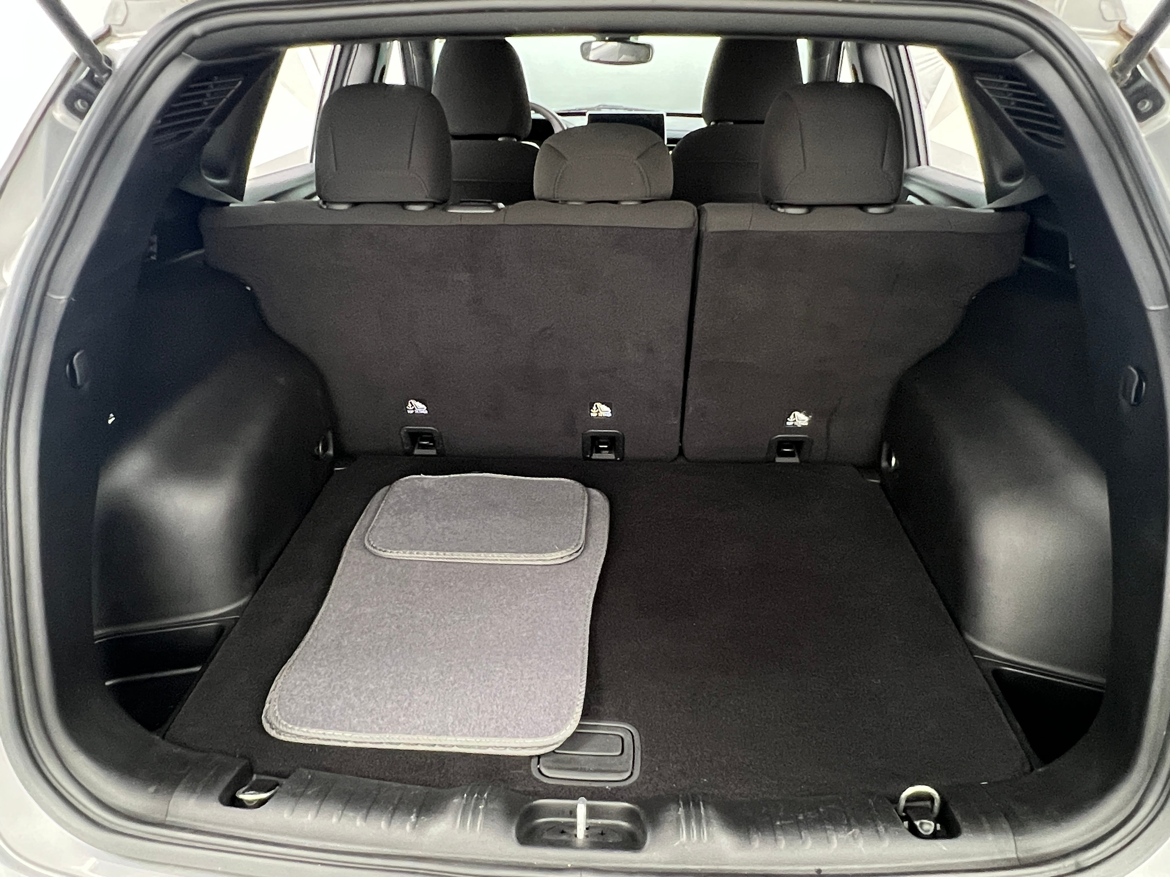 2023 Jeep Compass Base 7