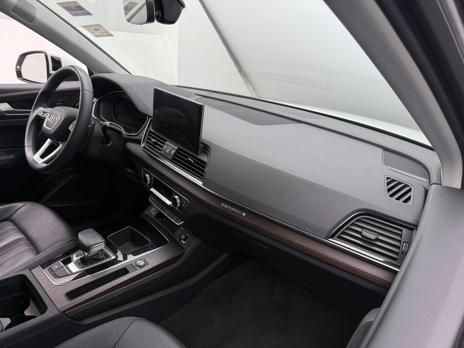 Thumbnail: 2022 Audi Q5 - 2