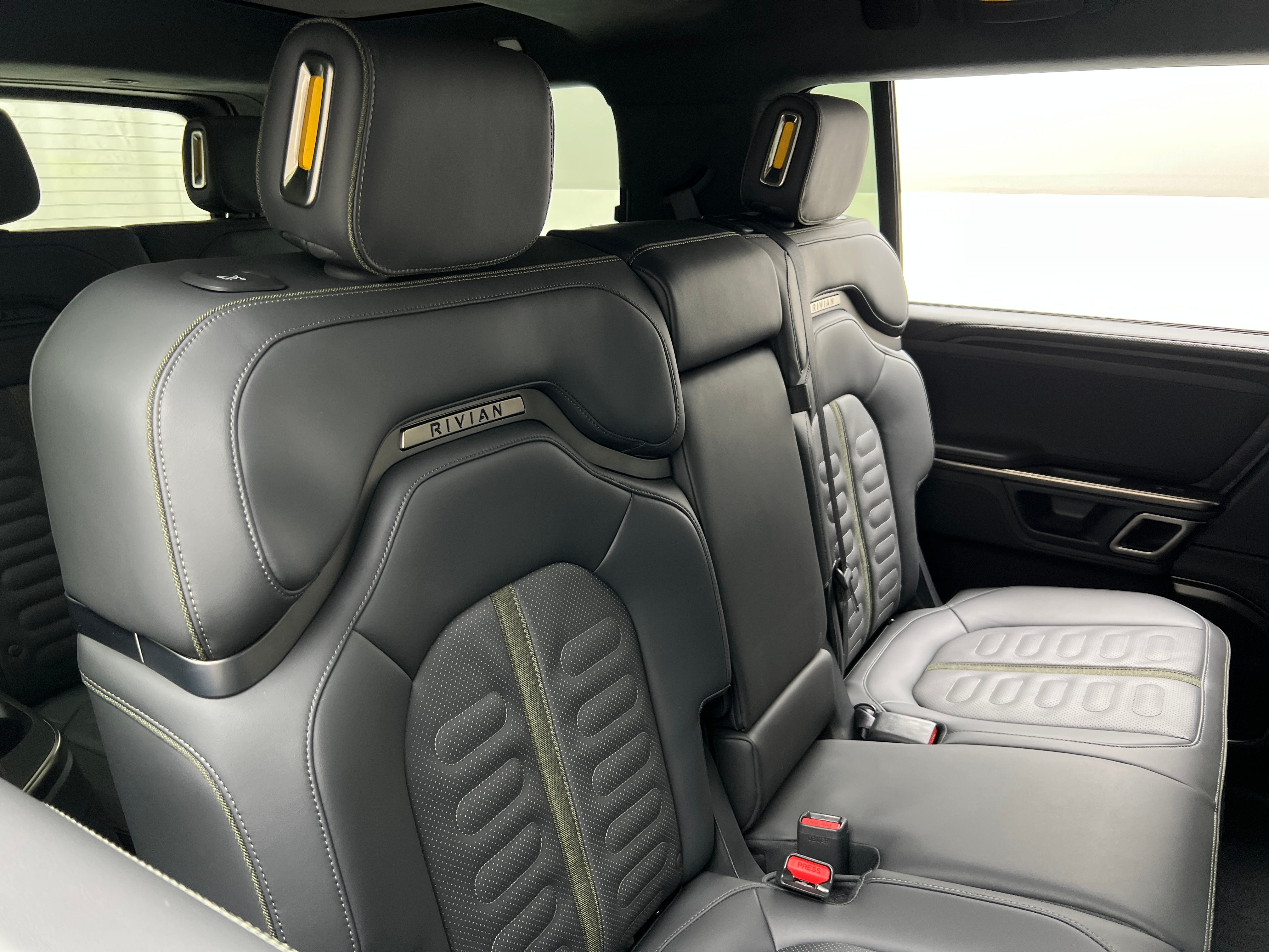2023 Rivian R1S Adventure 5