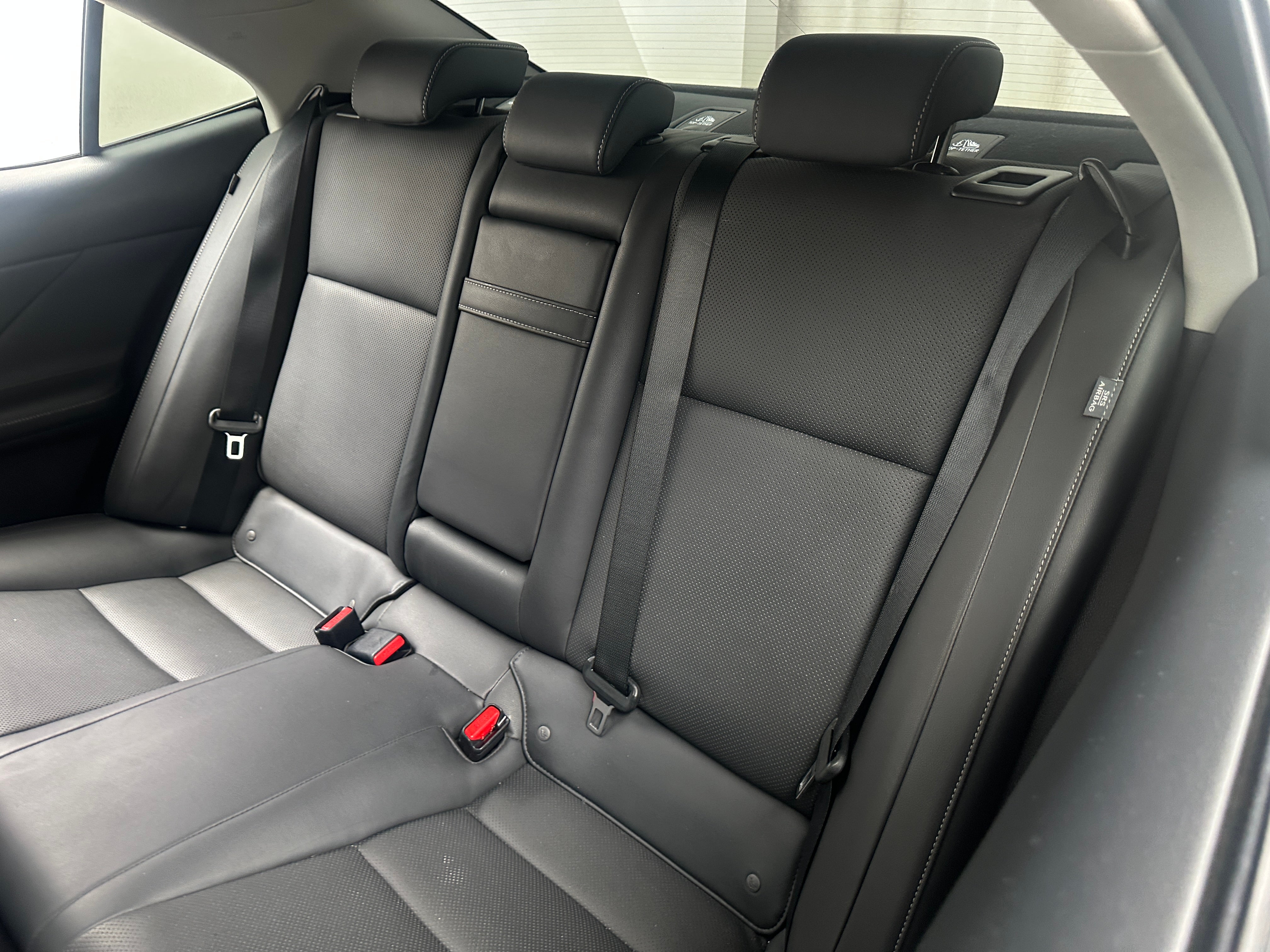 2017 Lexus IS 200t 5