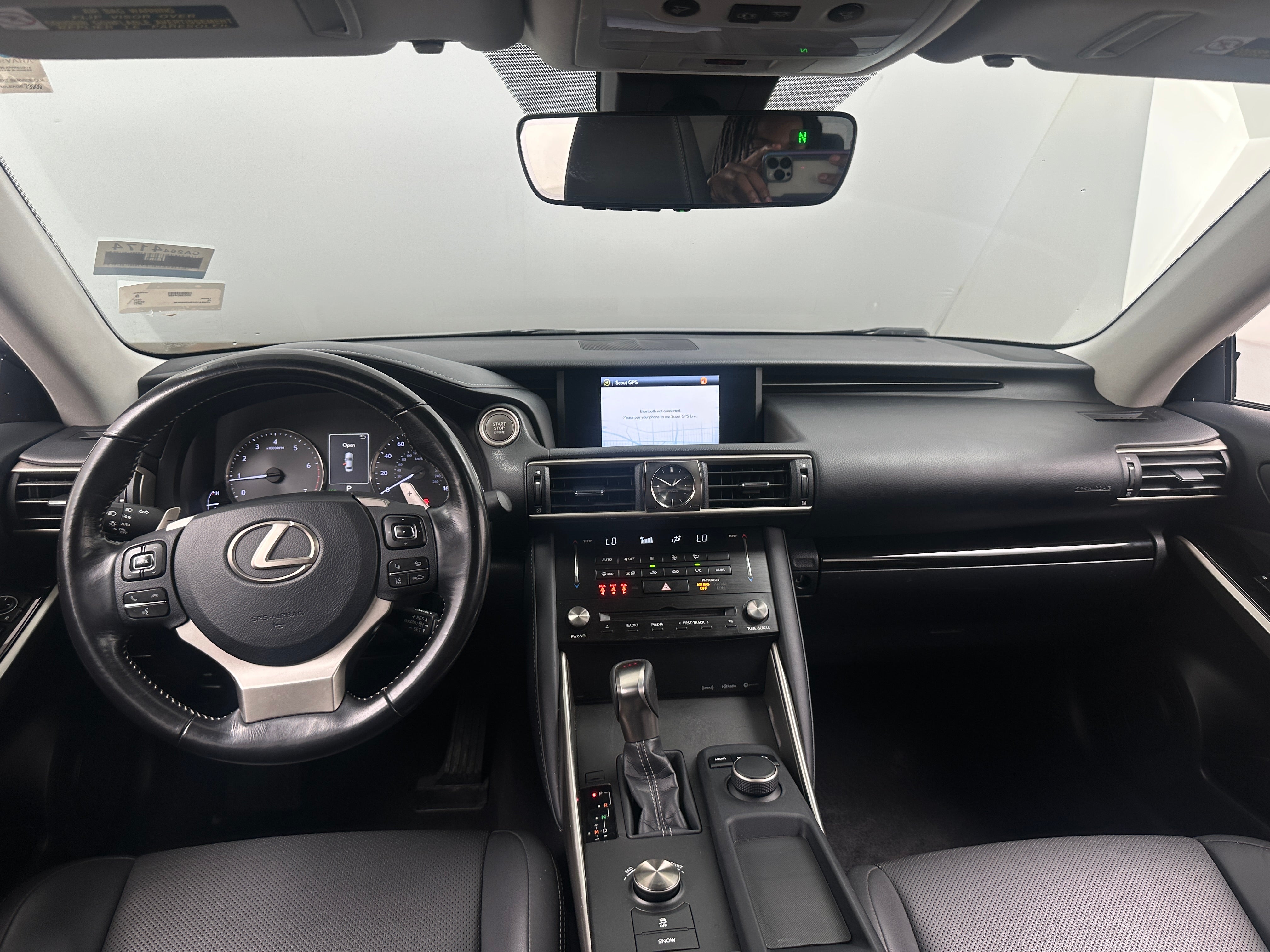 2017 Lexus IS 200t 2