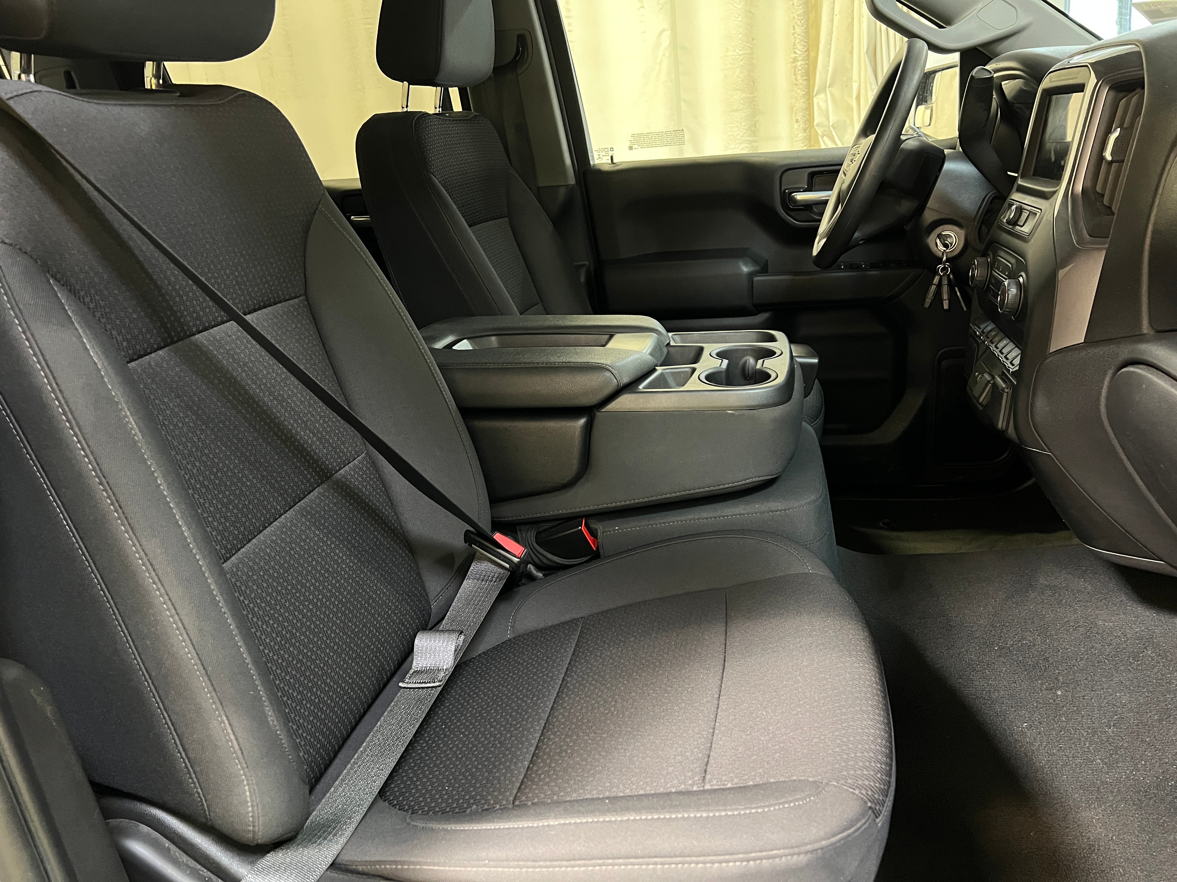 Thumbnail: 2021 Chevrolet Silverado 1500 - 2