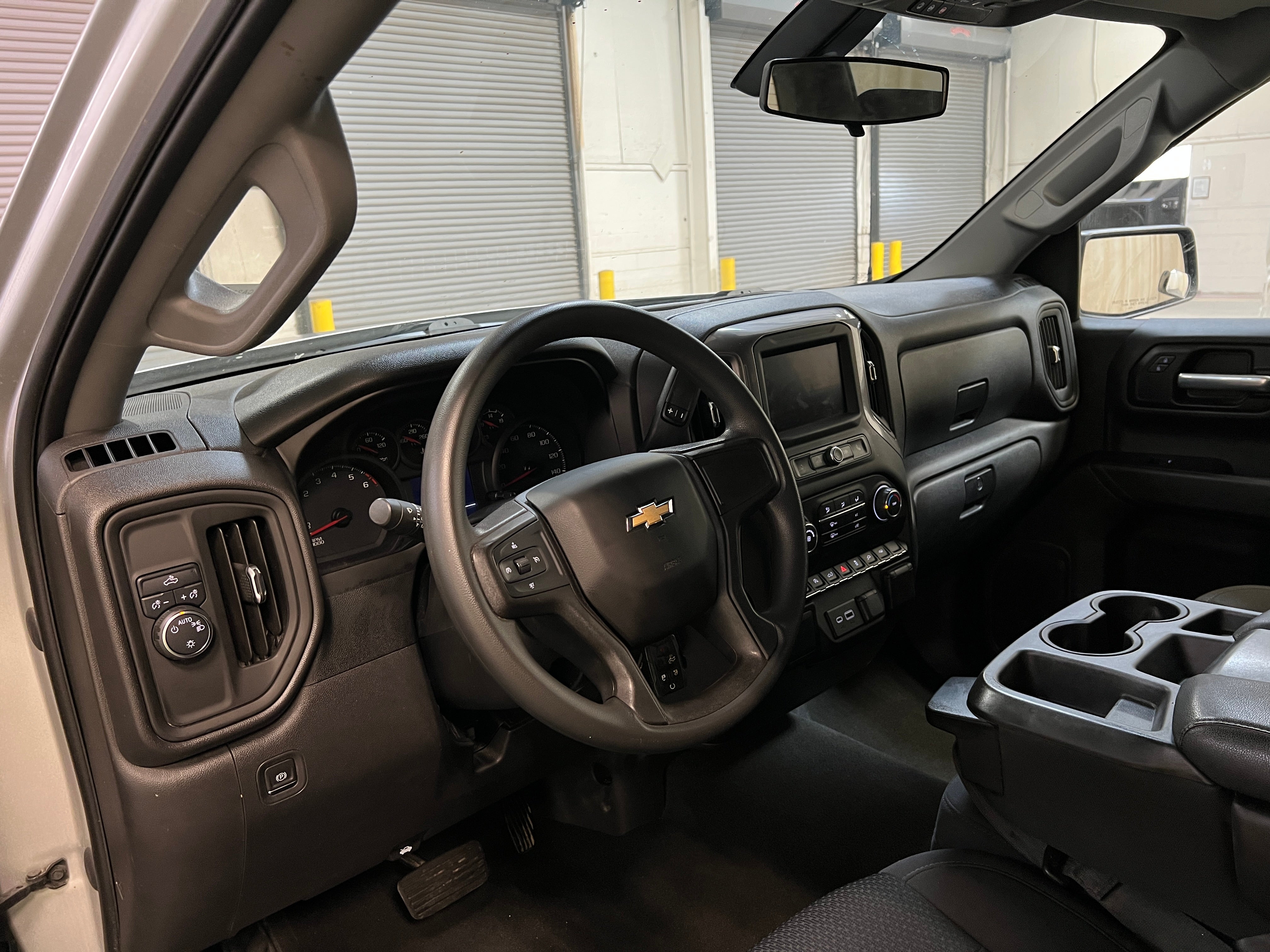 Thumbnail: 2021 Chevrolet Silverado 1500 - 3