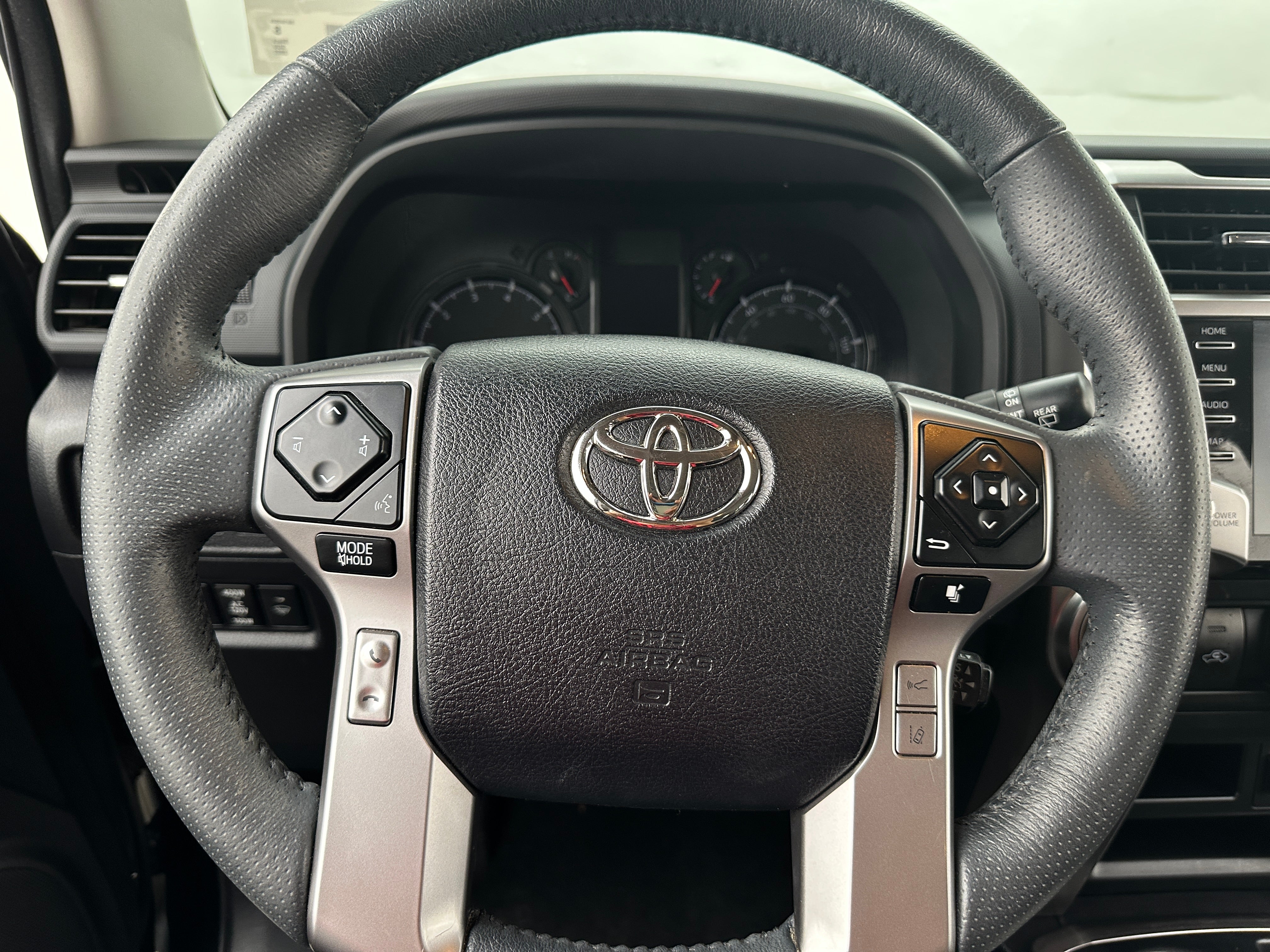 2022 Toyota 4Runner SR5 4