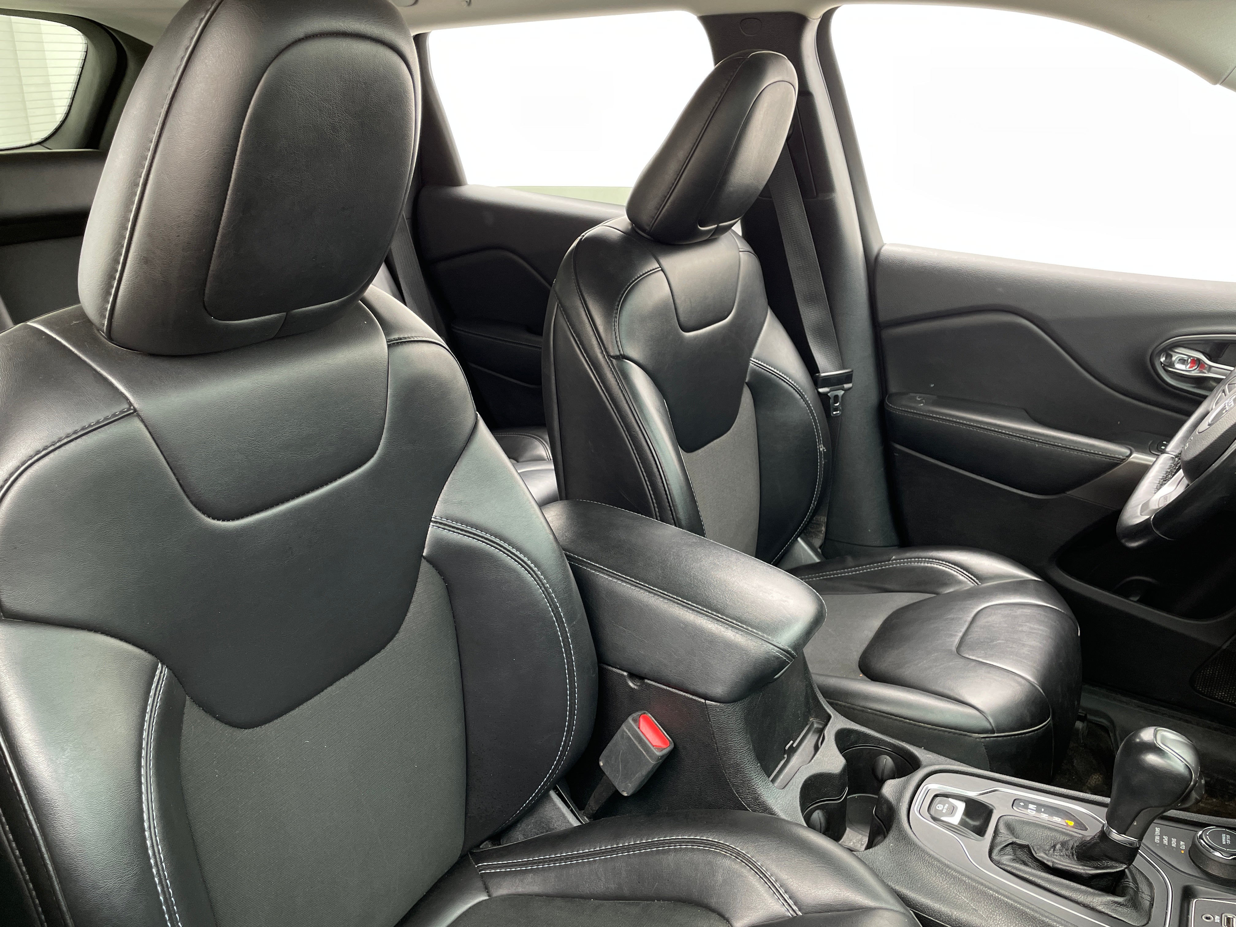 2019 Jeep Cherokee Latitude 2