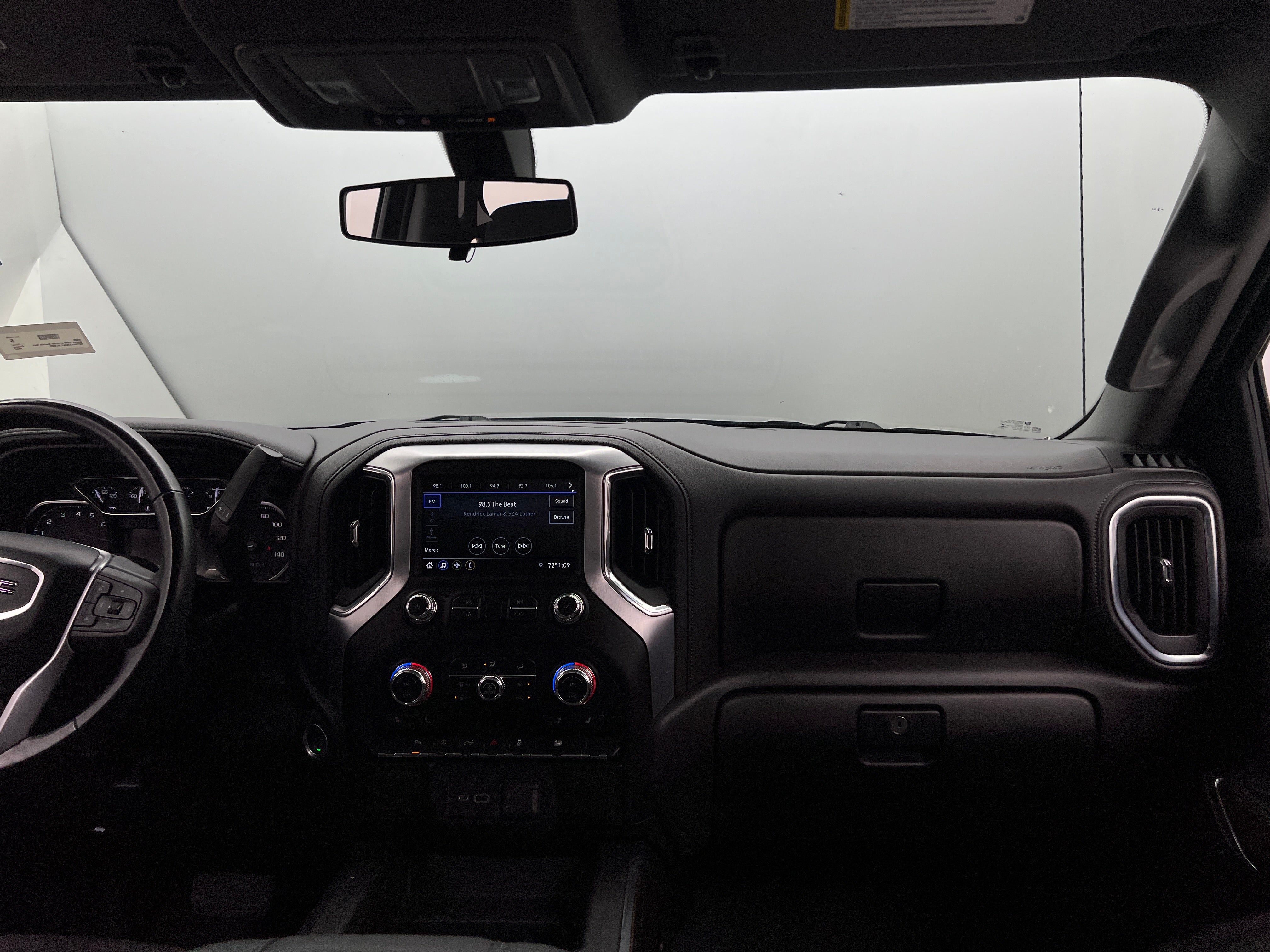 Thumbnail: 2022 GMC Sierra 1500 - 3