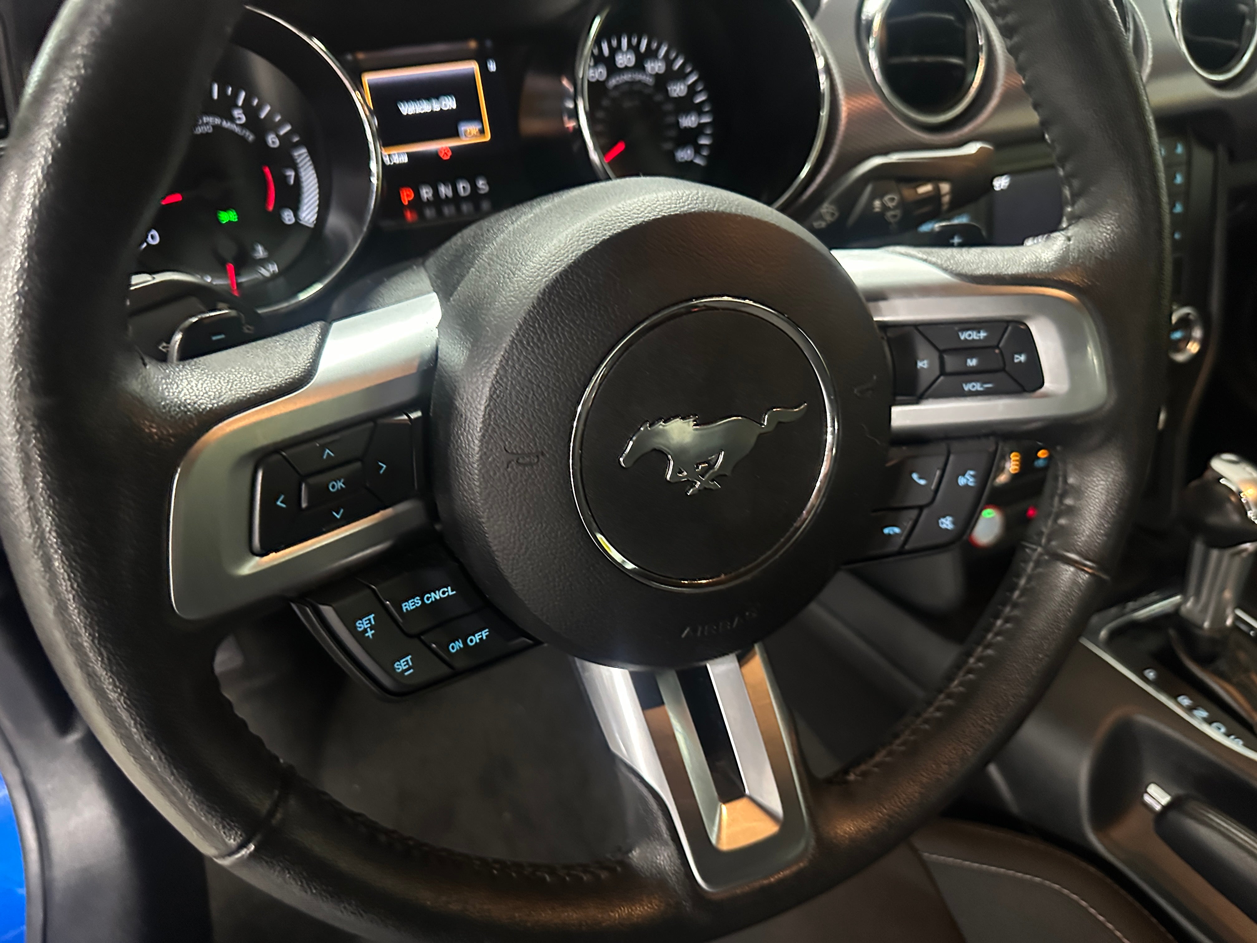 2017 Ford Mustang  4