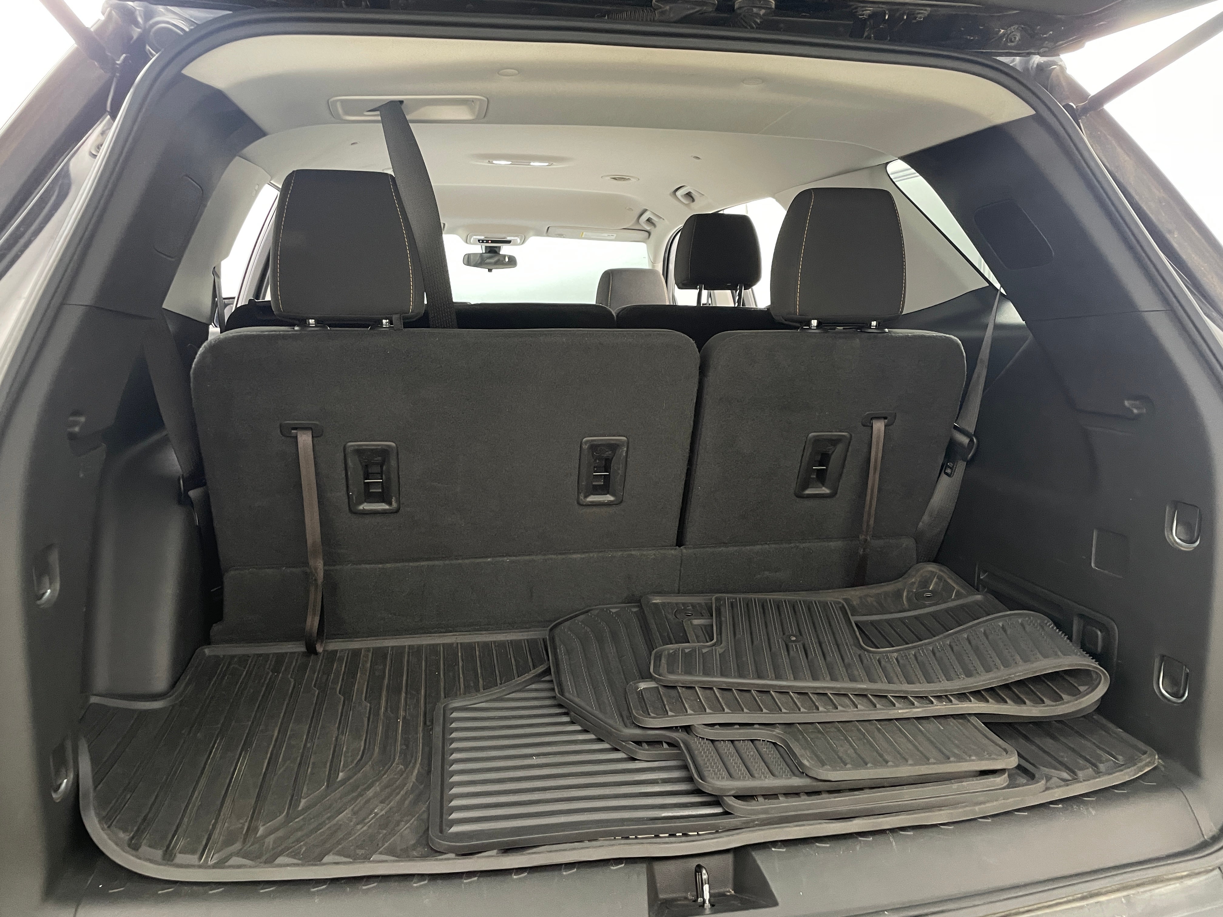 2019 Chevrolet Traverse LS 7