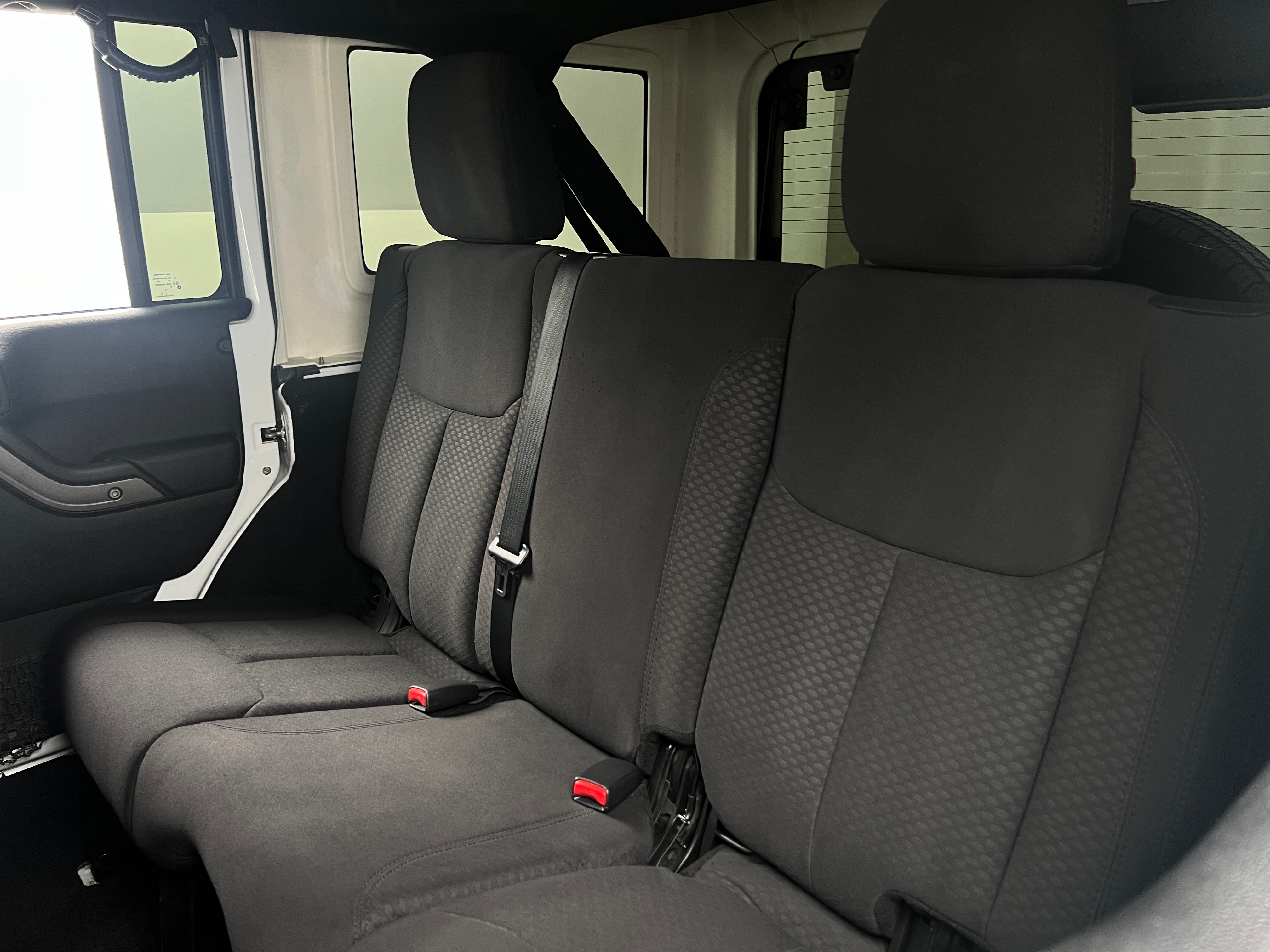 Thumbnail: 2013 Jeep Wrangler - 6