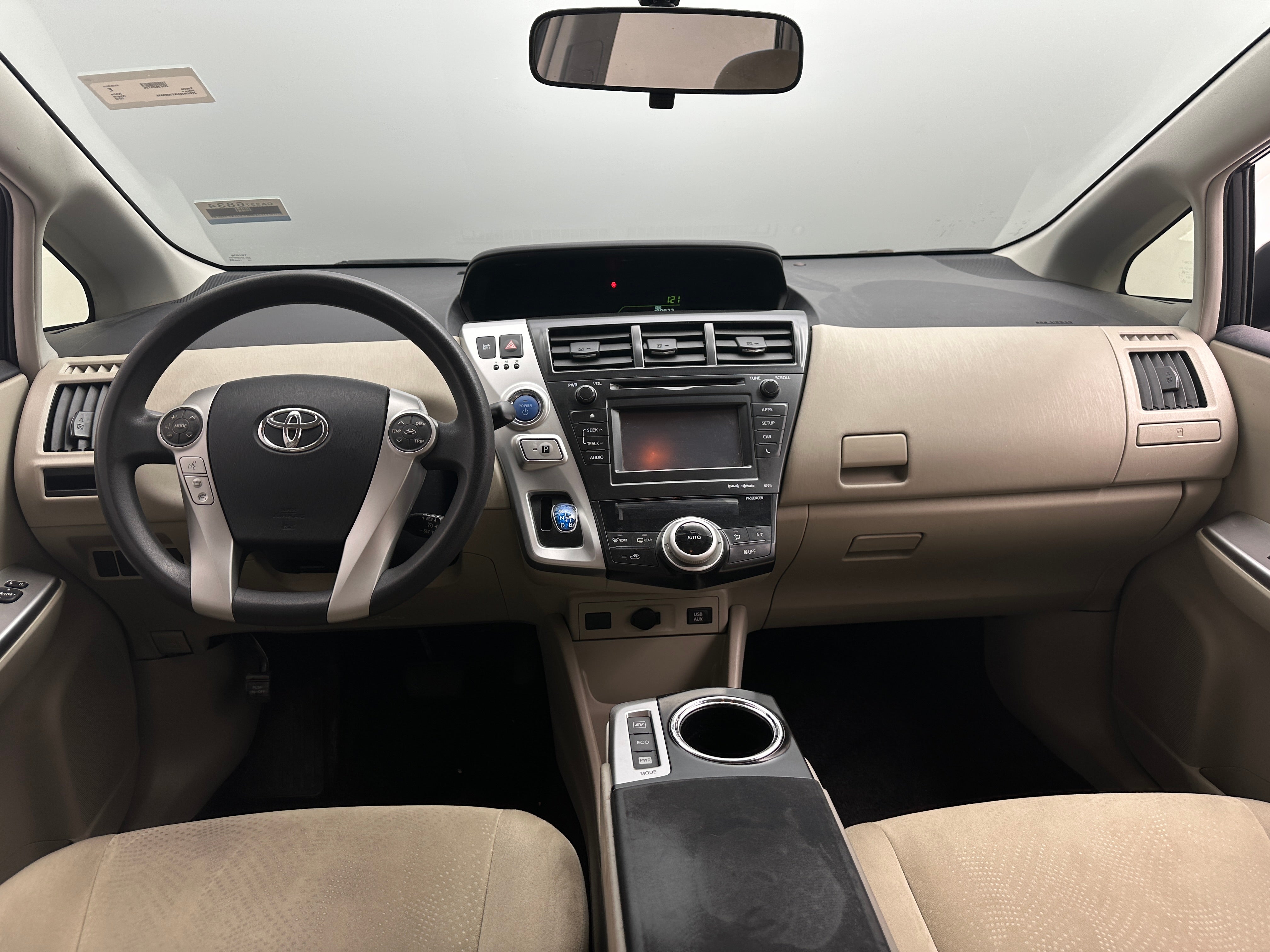 2012 Toyota Prius v Two 3