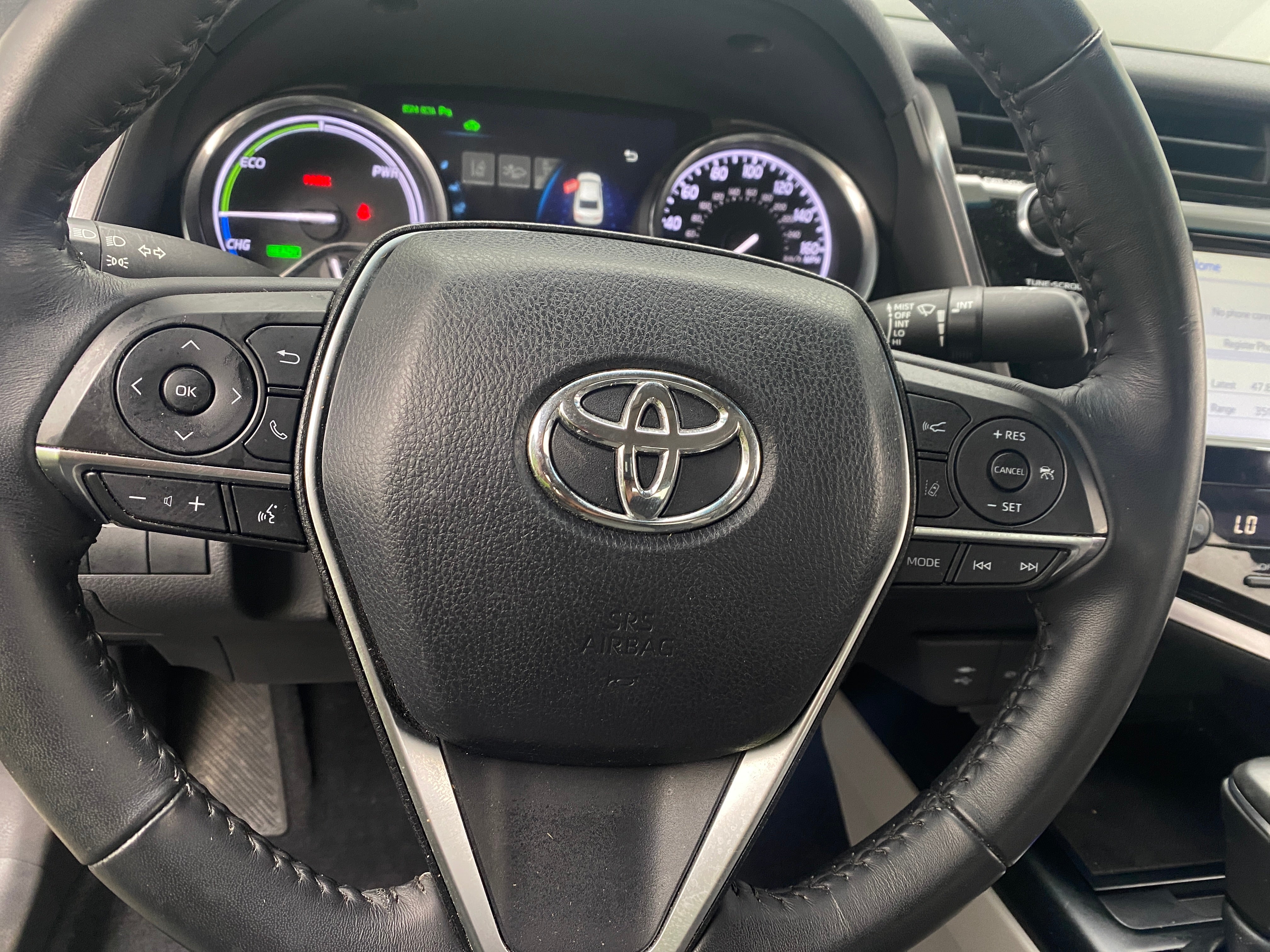 2018 Toyota Camry XLE 5
