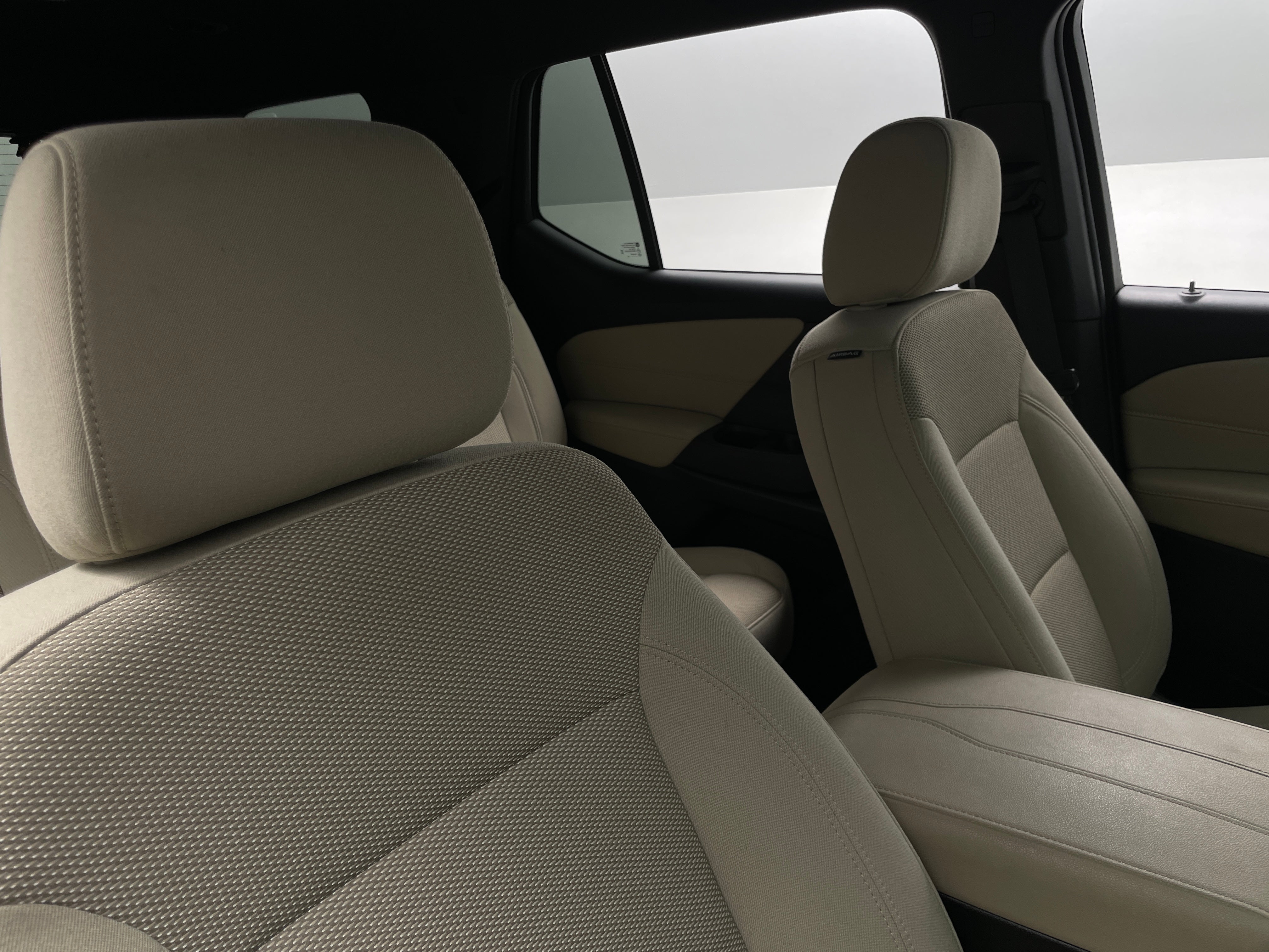 Thumbnail: 2022 Chevrolet Traverse - 2
