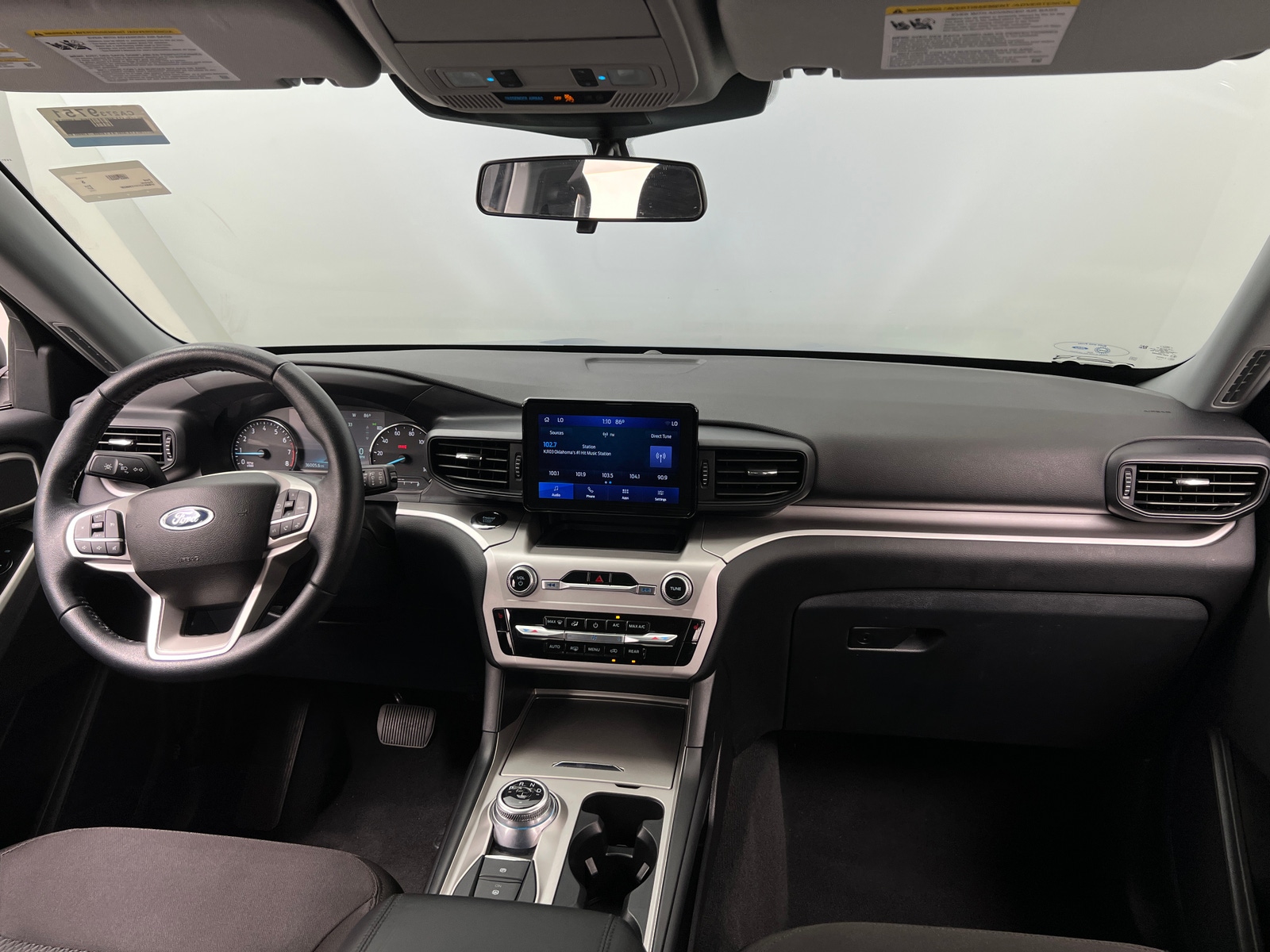 Thumbnail: 2022 Ford Explorer - 3