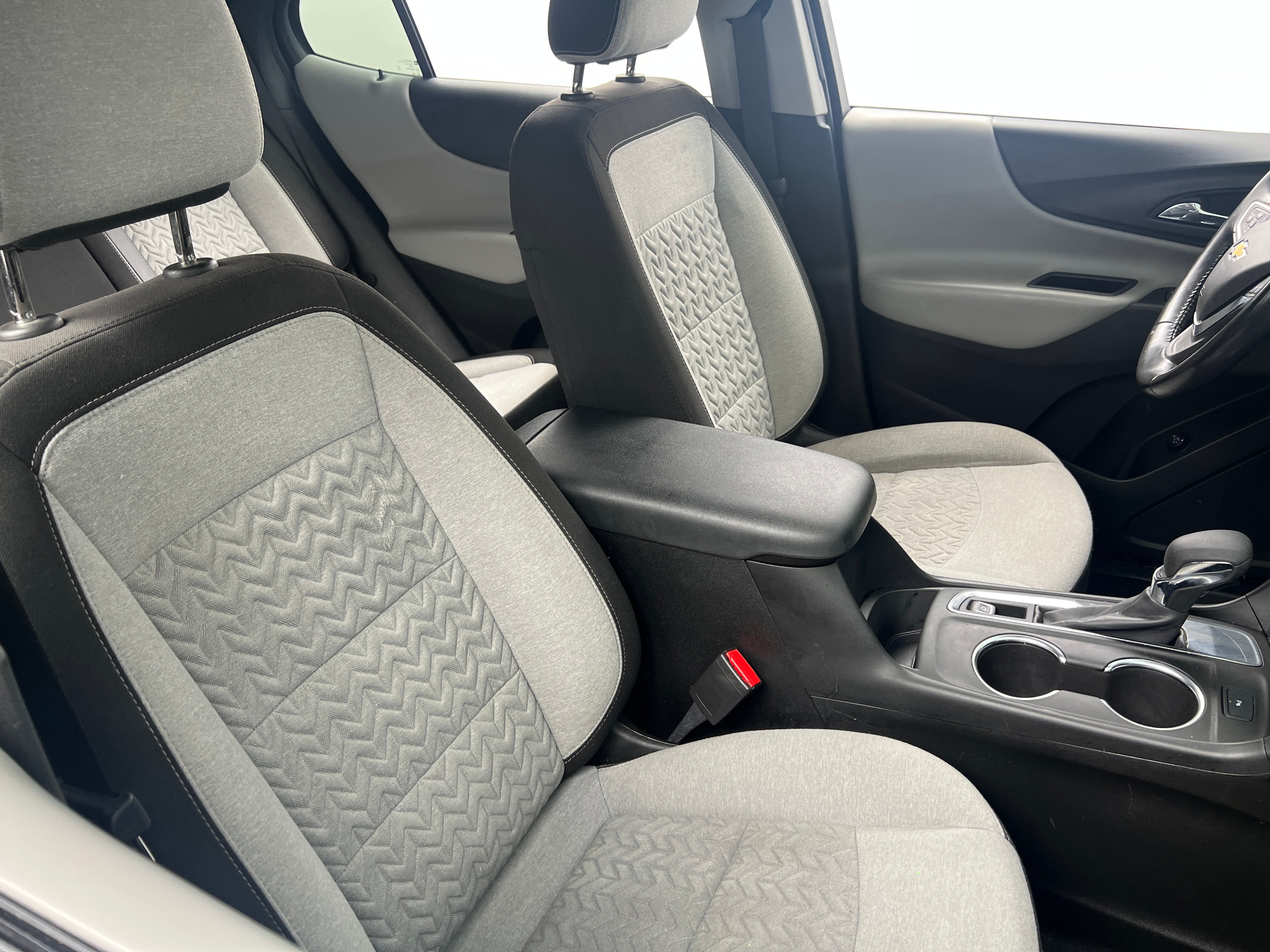 2022 Chevrolet Equinox LT 2