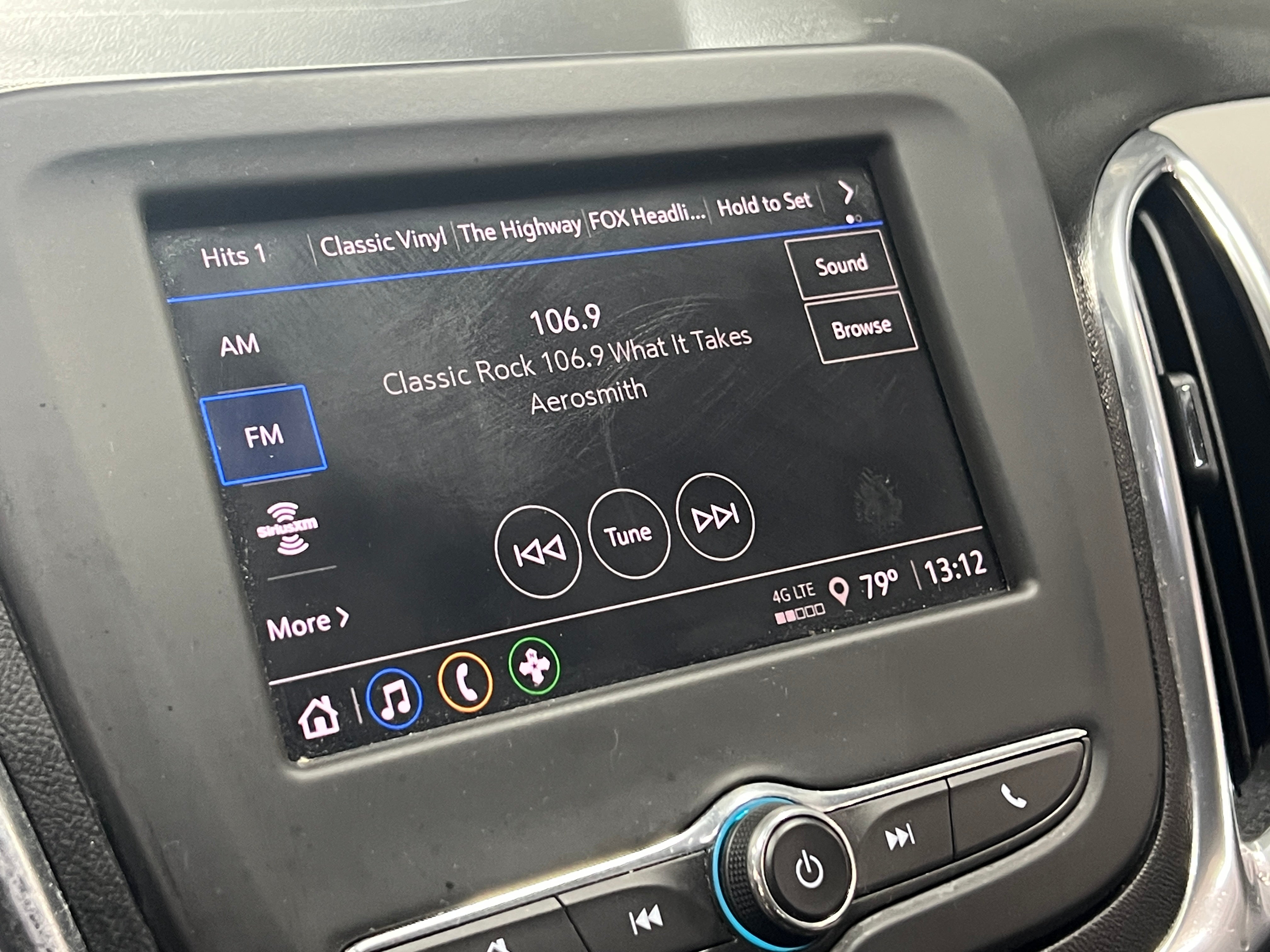 2022 Chevrolet Equinox LT 4