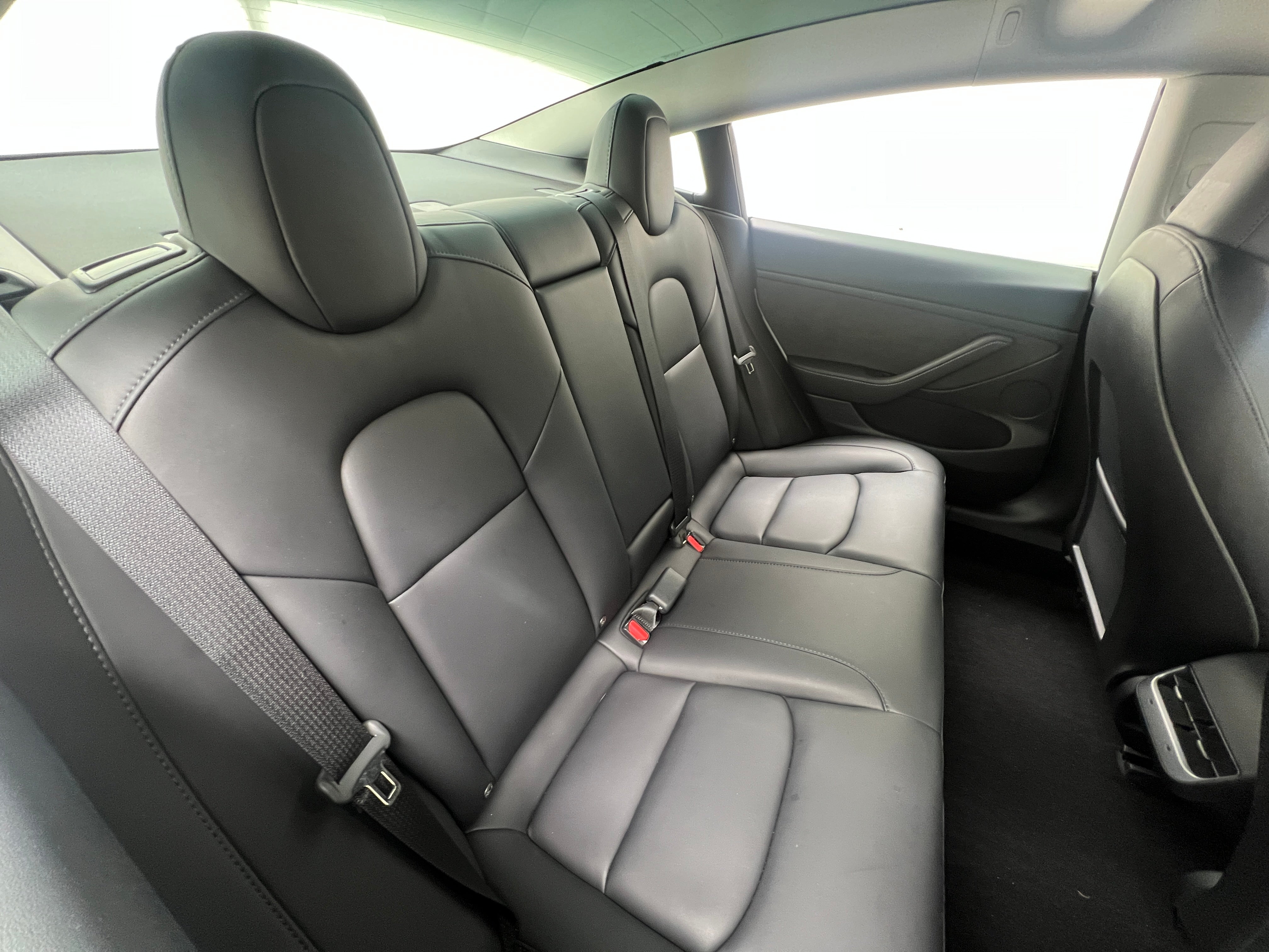2023 Tesla Model 3 Standard Range 5