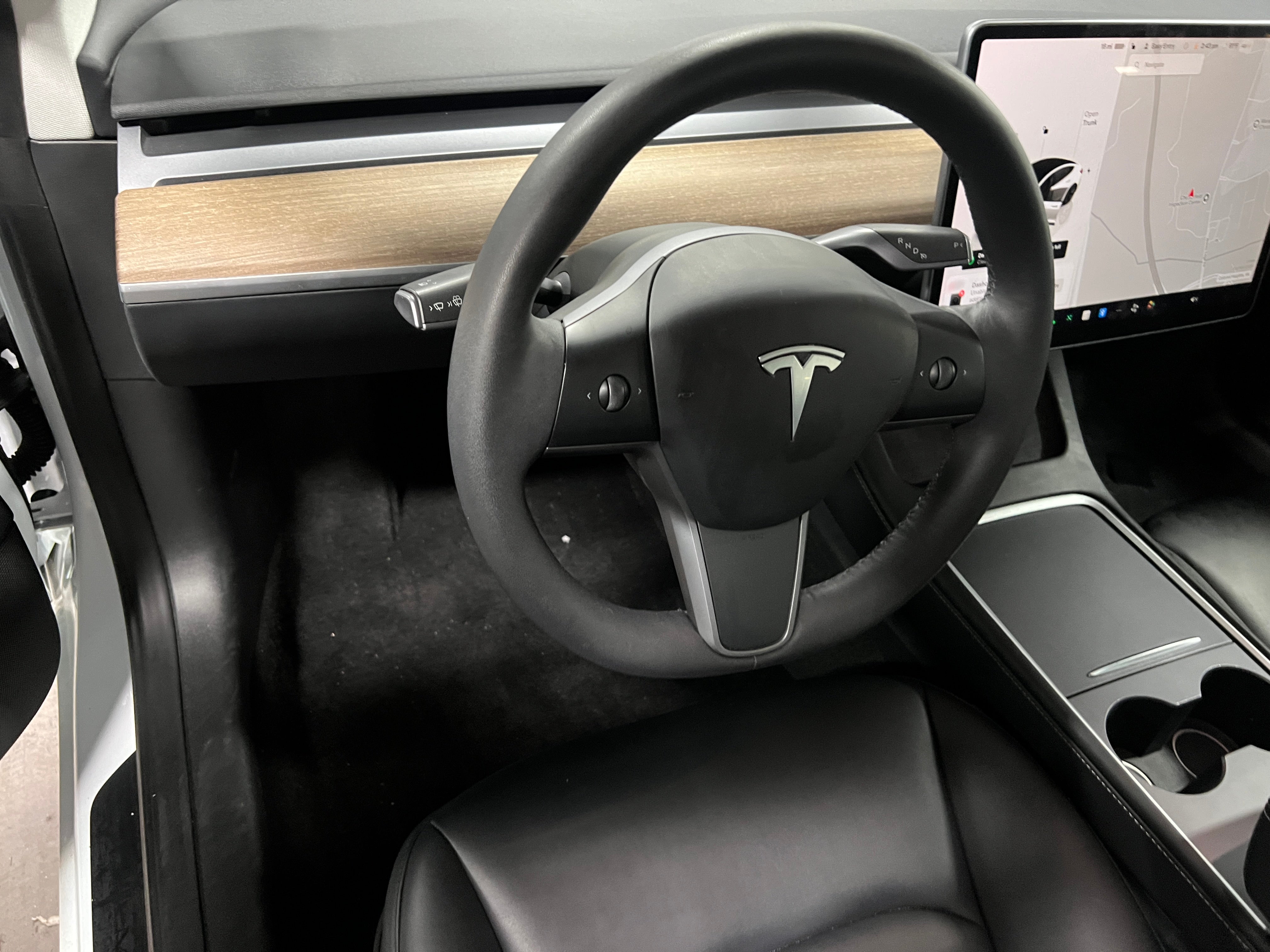 2023 Tesla Model 3 Standard Range 4