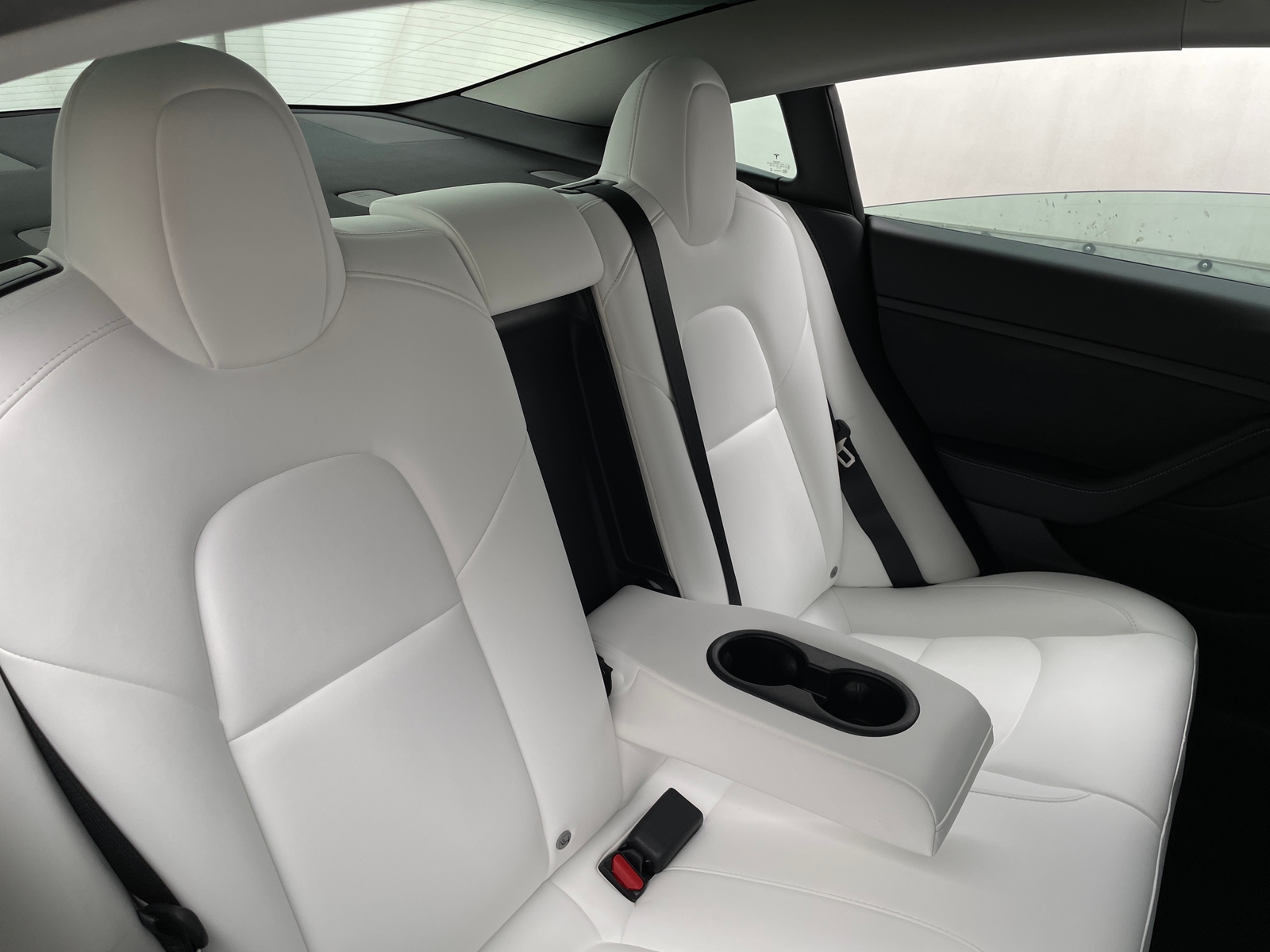 Thumbnail: 2022 Tesla Model 3 - 5