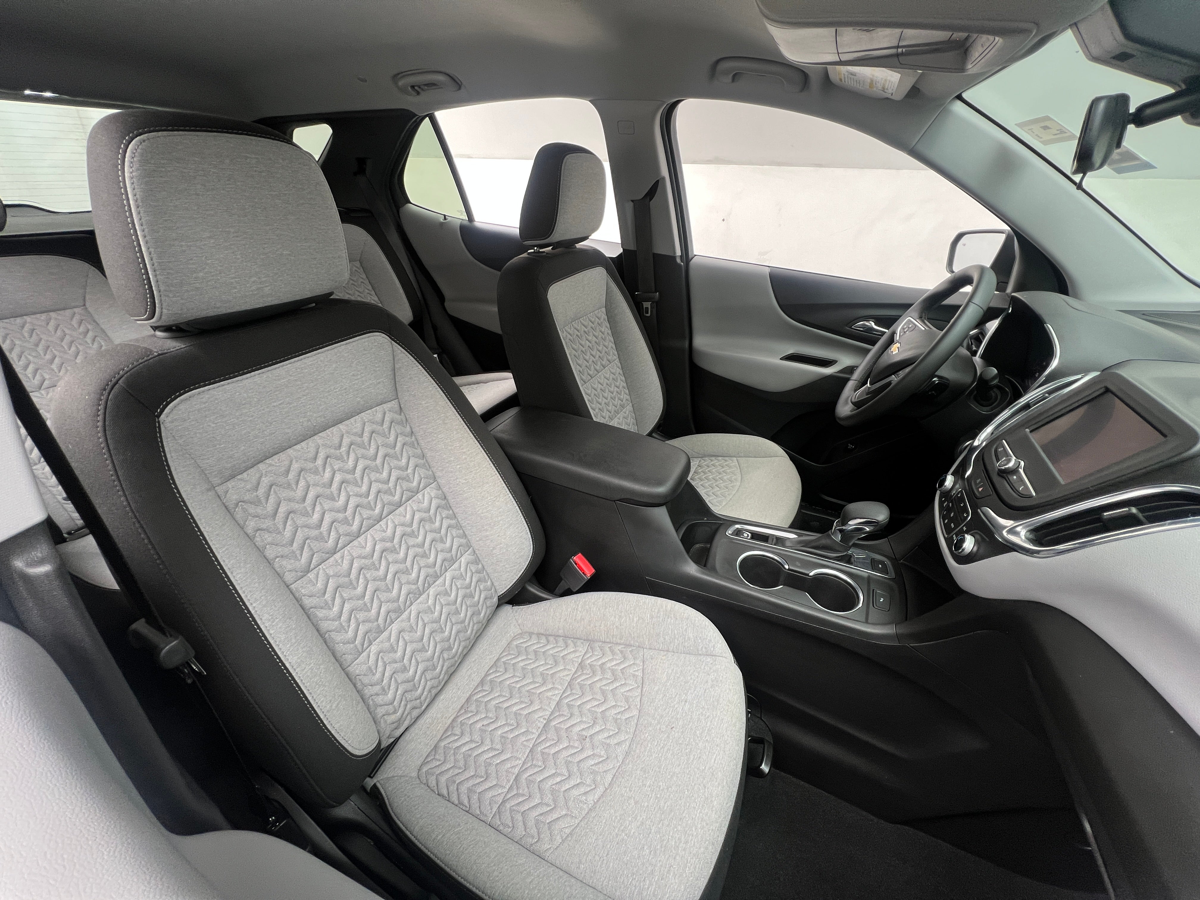 Thumbnail: 2023 Chevrolet Equinox - 2