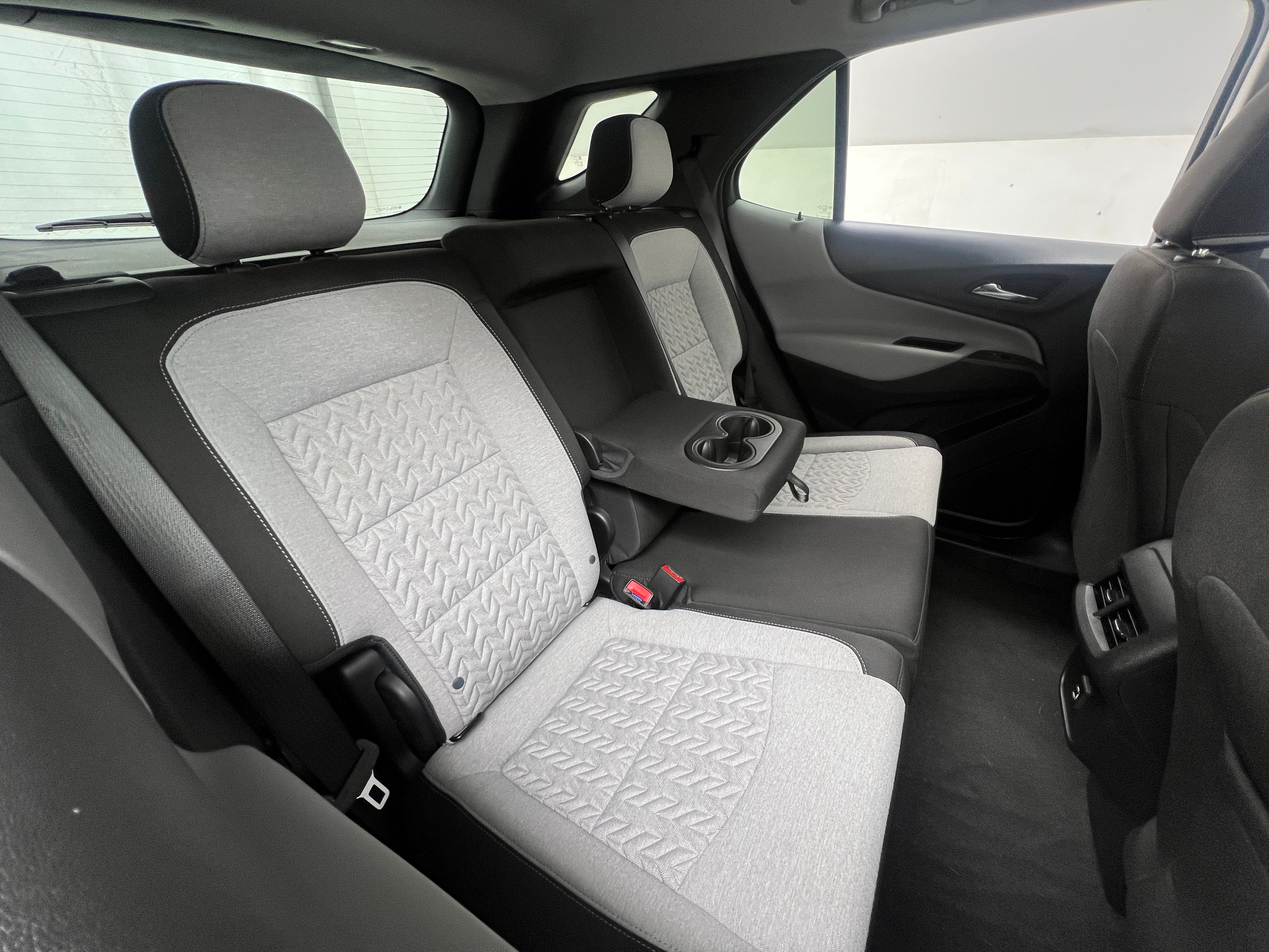 Thumbnail: 2023 Chevrolet Equinox - 6