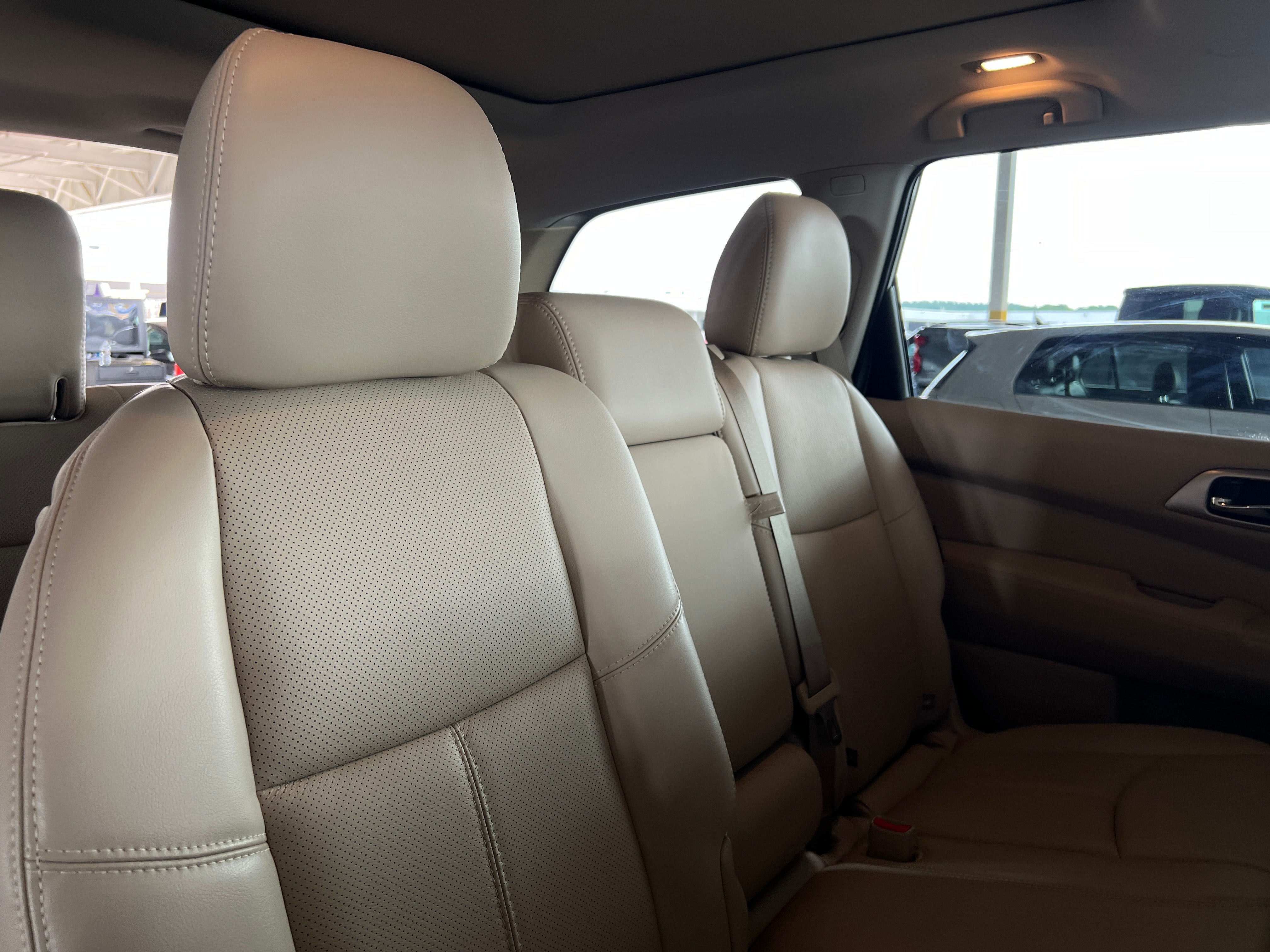 2020 Nissan Pathfinder Platinum 6