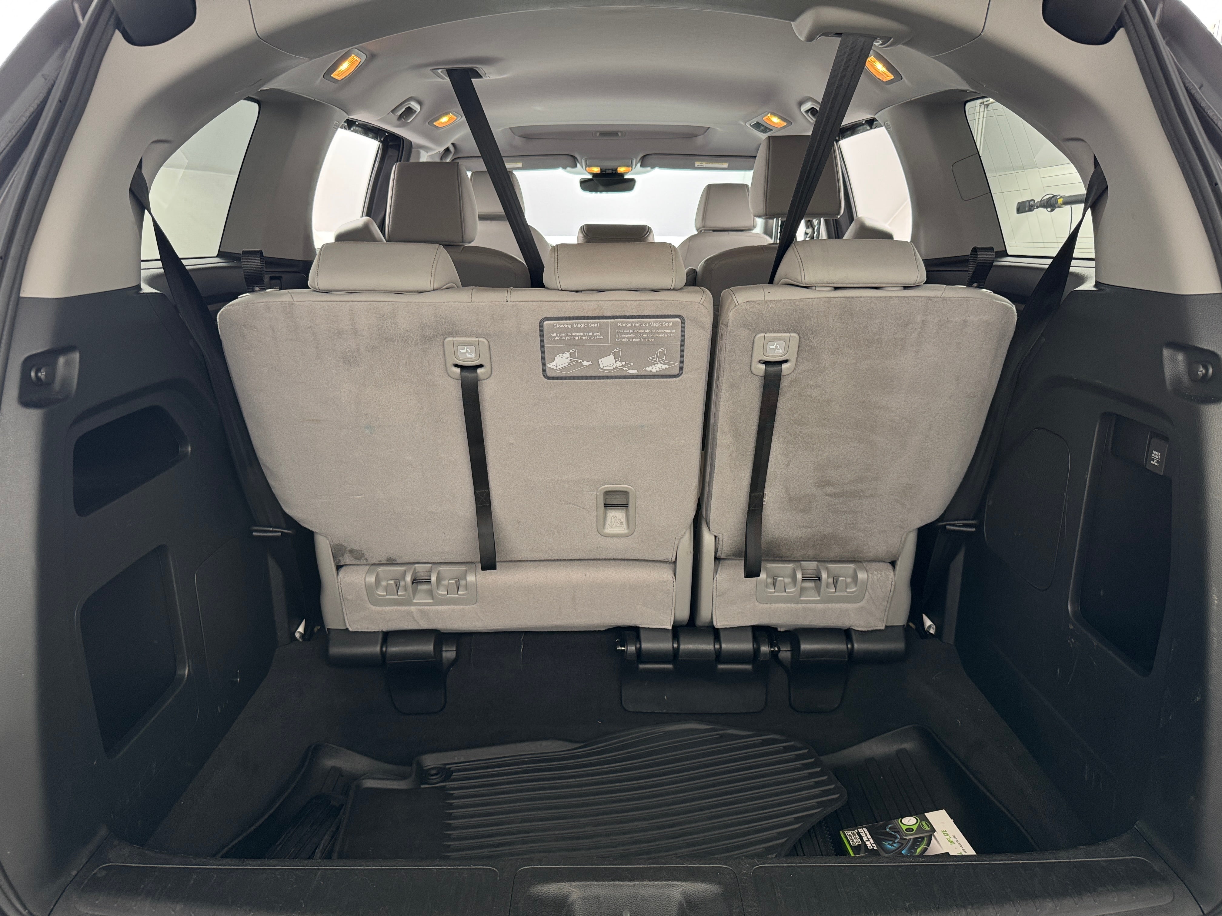 2022 Honda Odyssey EX-L 6