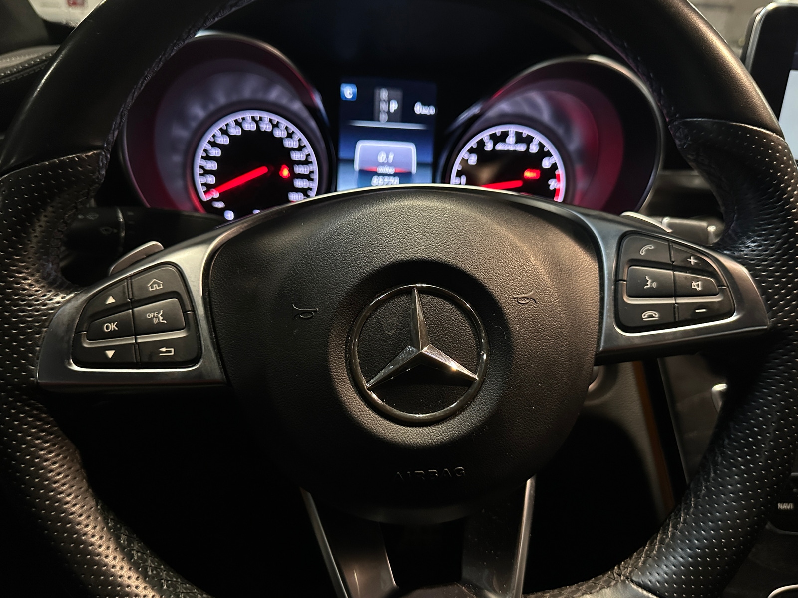 Thumbnail: 2018 Mercedes-Benz C-Class - 3