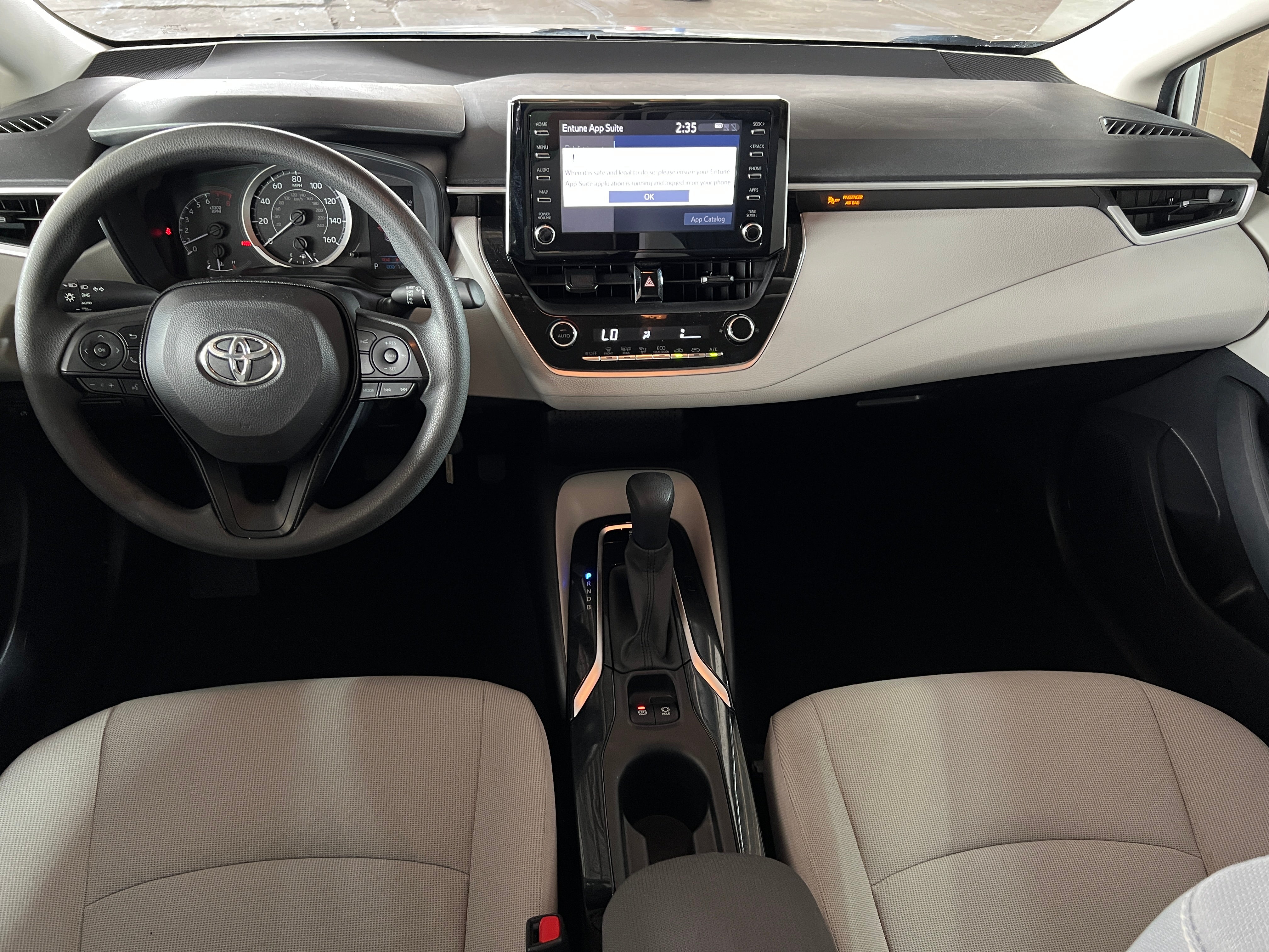 2020 Toyota Corolla LE 3