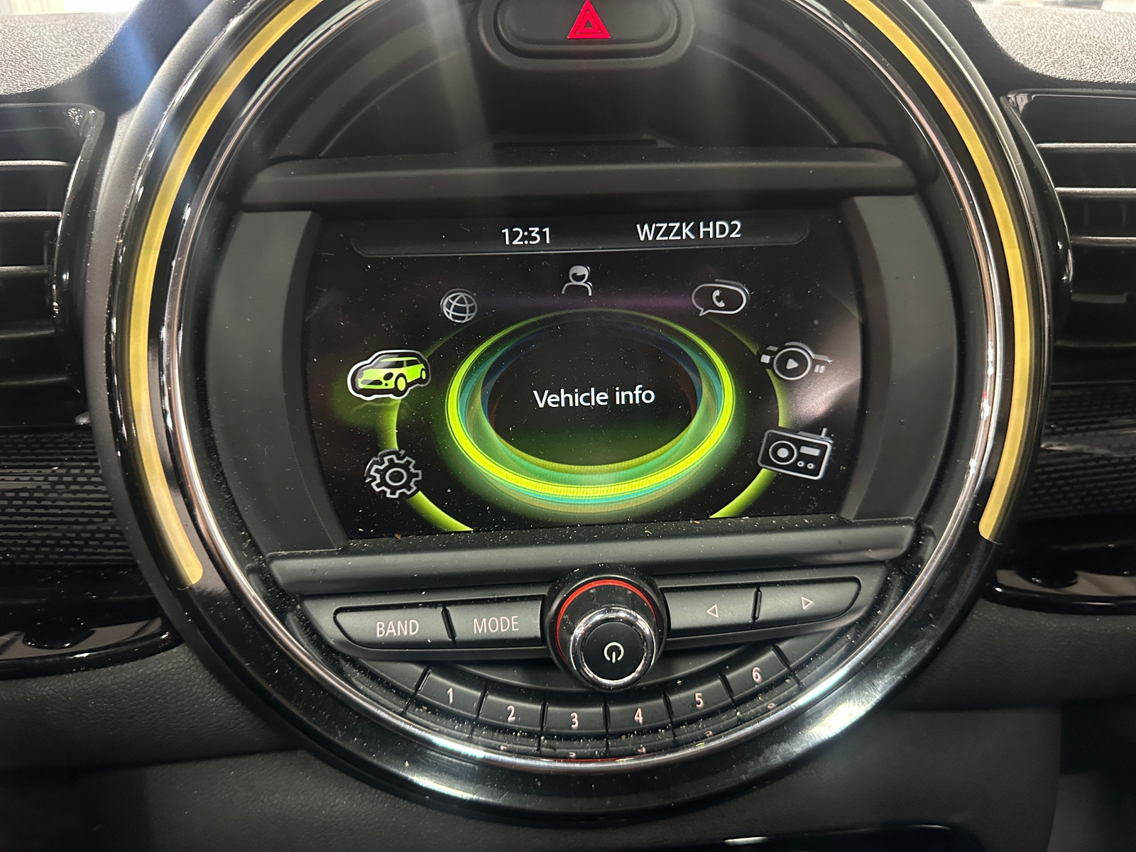 Thumbnail: 2017 MINI Cooper Clubman - 3
