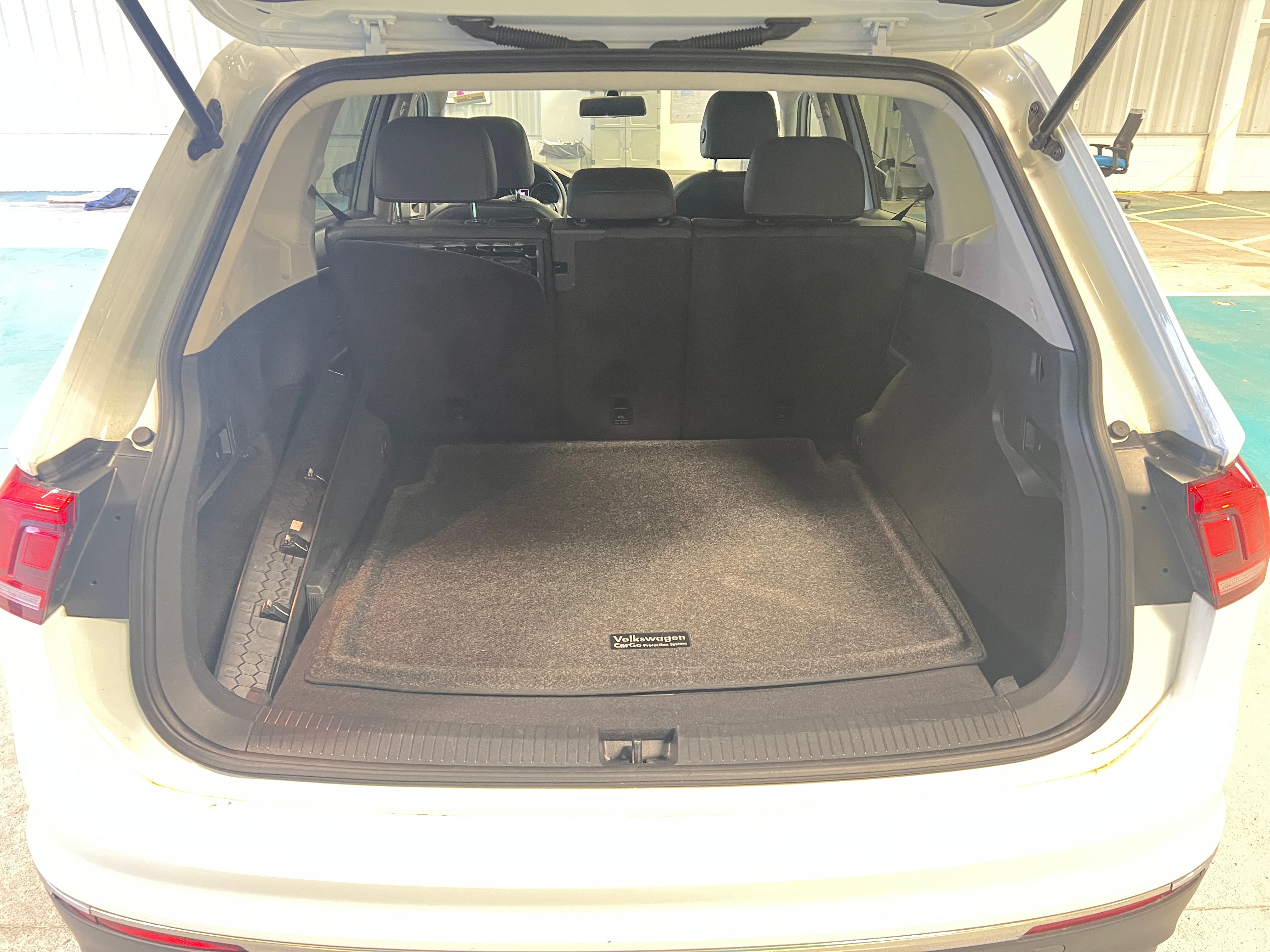 2020 Volkswagen Tiguan SE 6