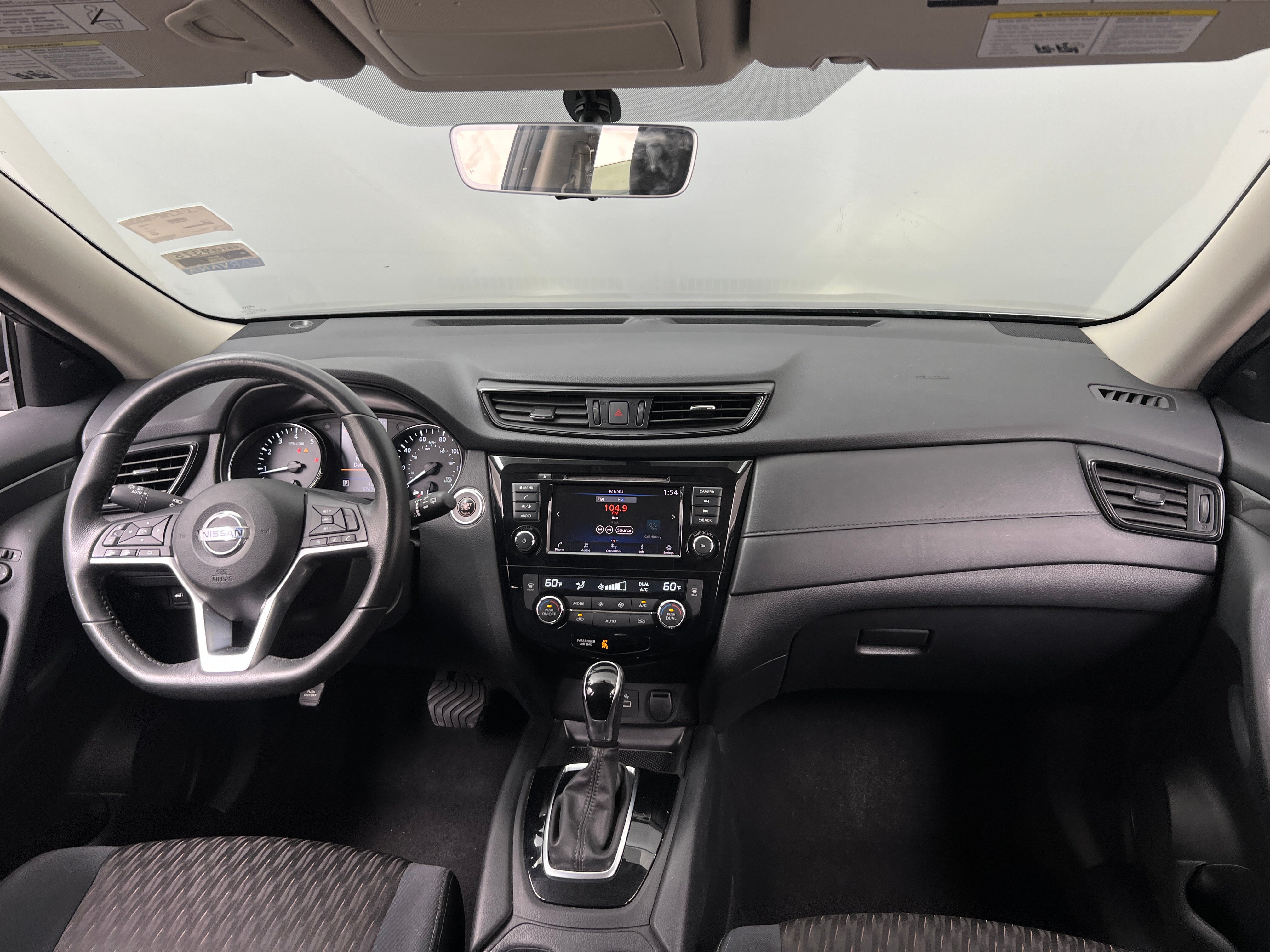 2018 Nissan Rogue SV 3