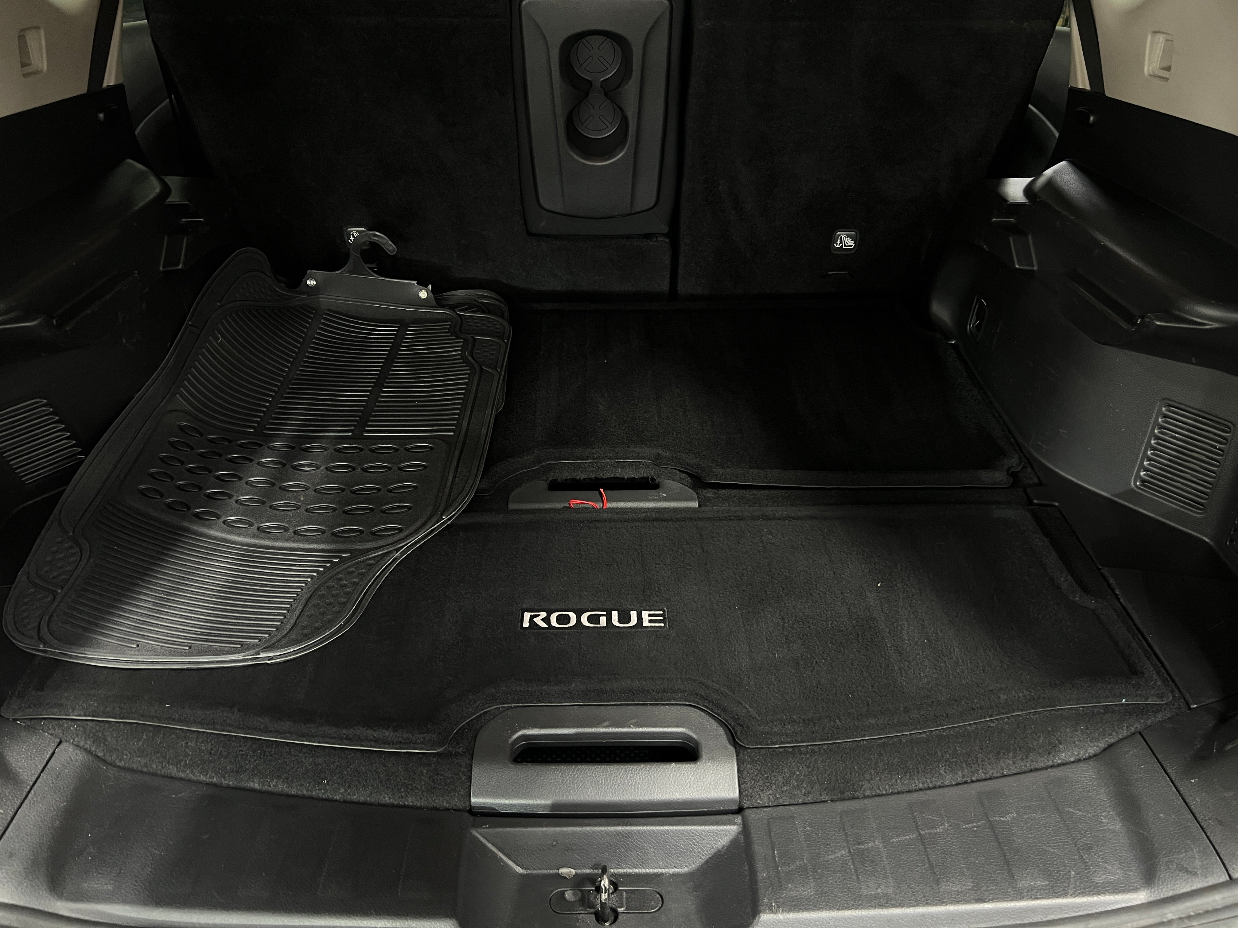2018 Nissan Rogue SV 7